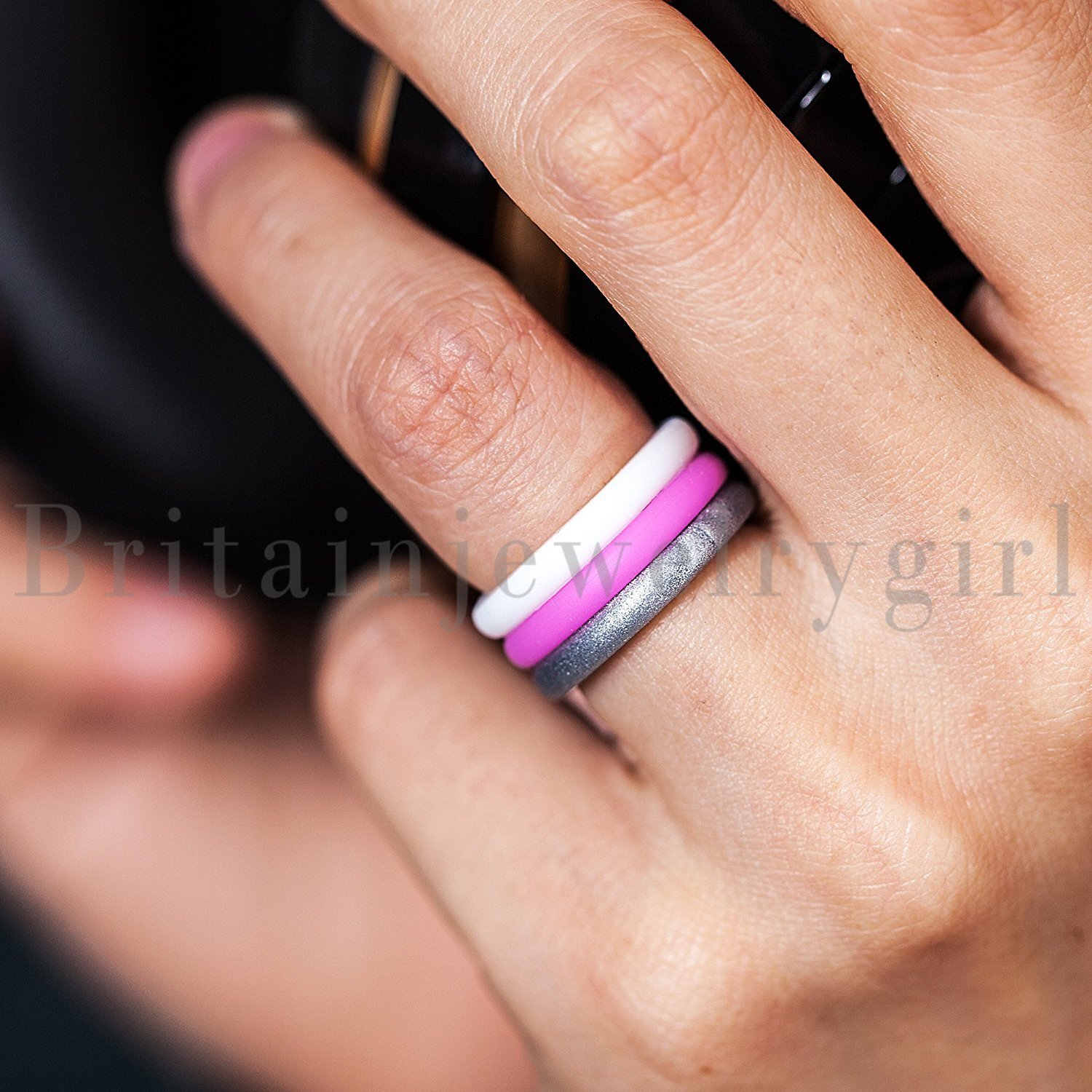 7pcs Women Silicone Wedding Ring Rubber Band Set Thin Stackable Size 4-10