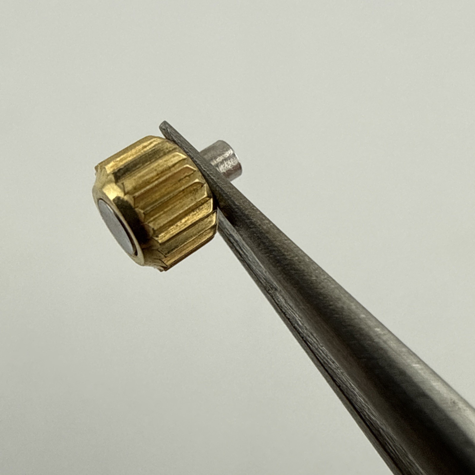 Genuine Omega Quartz 3.8mm Push Button Gold Crown New Old Stock – Authentic