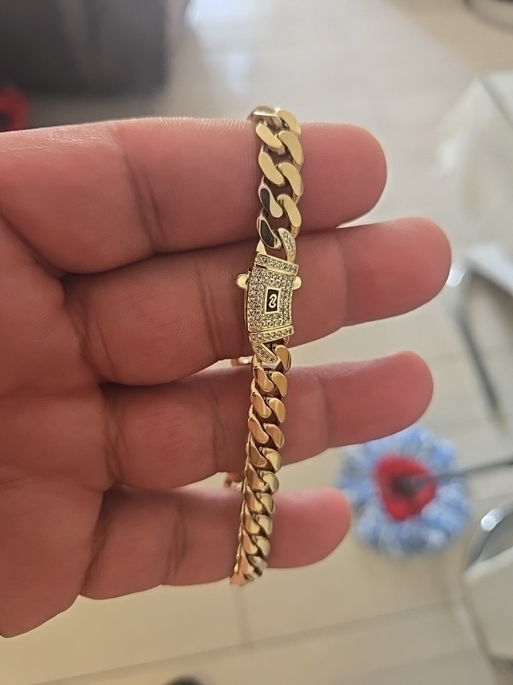Collar De Eslabones De Cadena Cubana Para Hombres En Color Oro 14k.