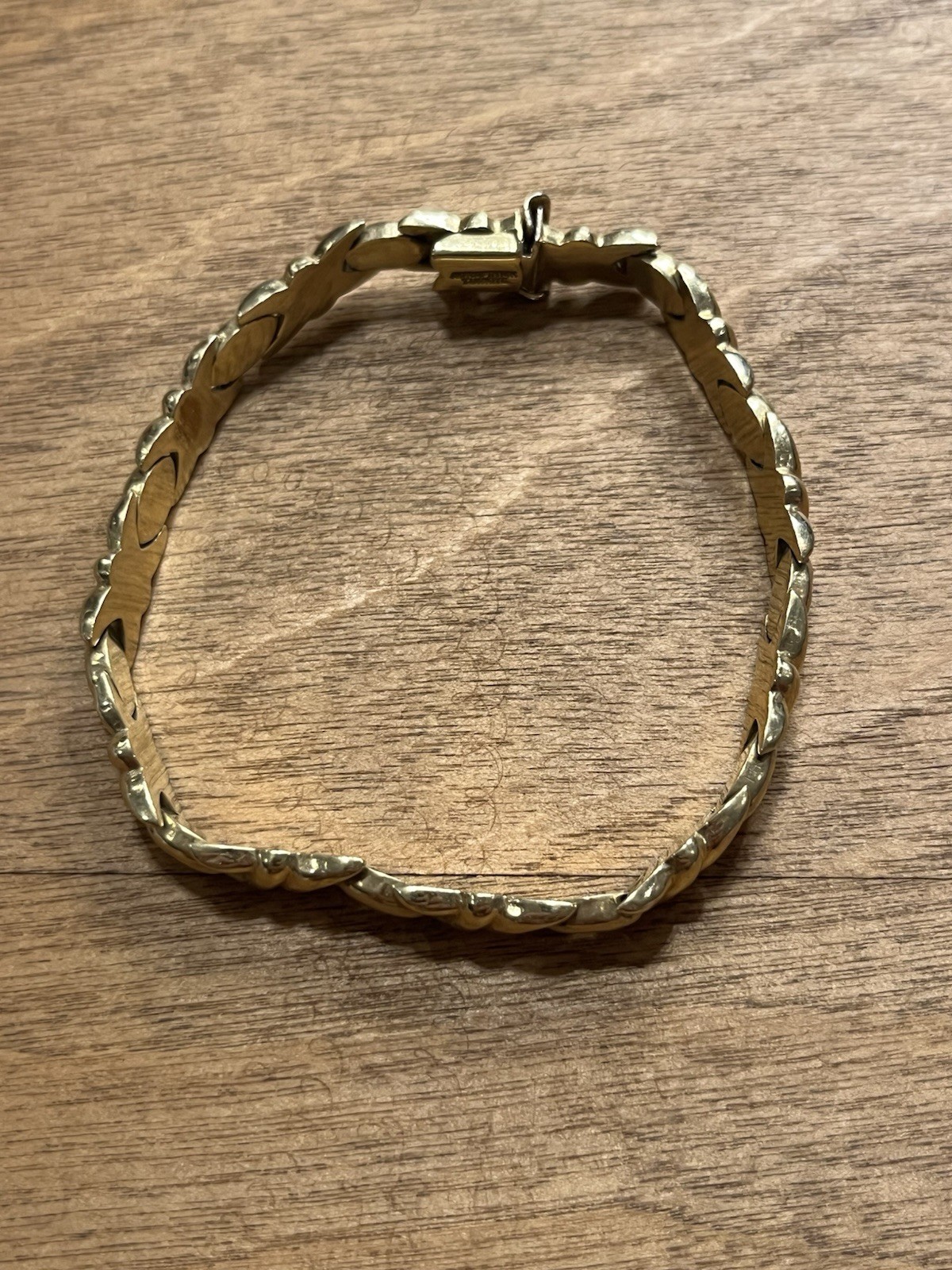 Vintage Turkish 14K Solid Gold Aurafin XO Hugs & Kisses Link Bracelet 7.5”, 8.9g