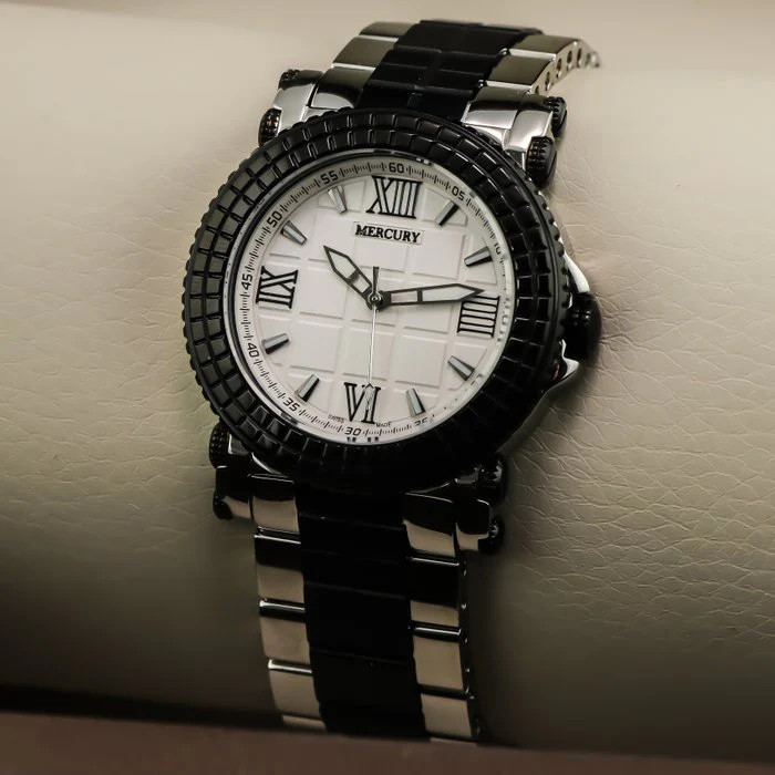 Mercury – Swiss Watch – ME10205-SB-1 Quartz 37 mm ME10205 50m (5 ATM, 169 ft)