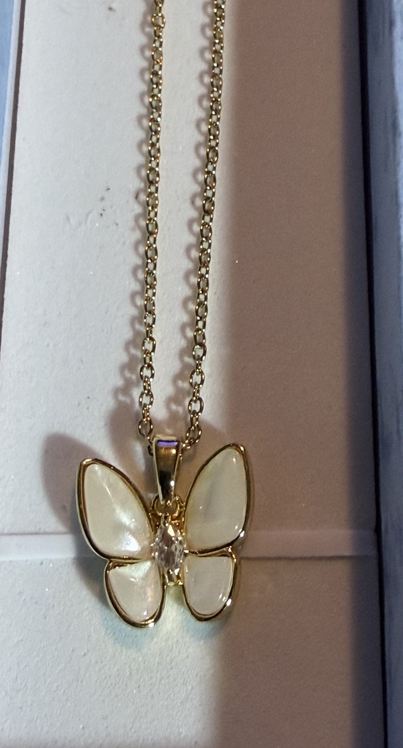 Boutique Butterfly Mother Of Pearl Necklace Gold Plated