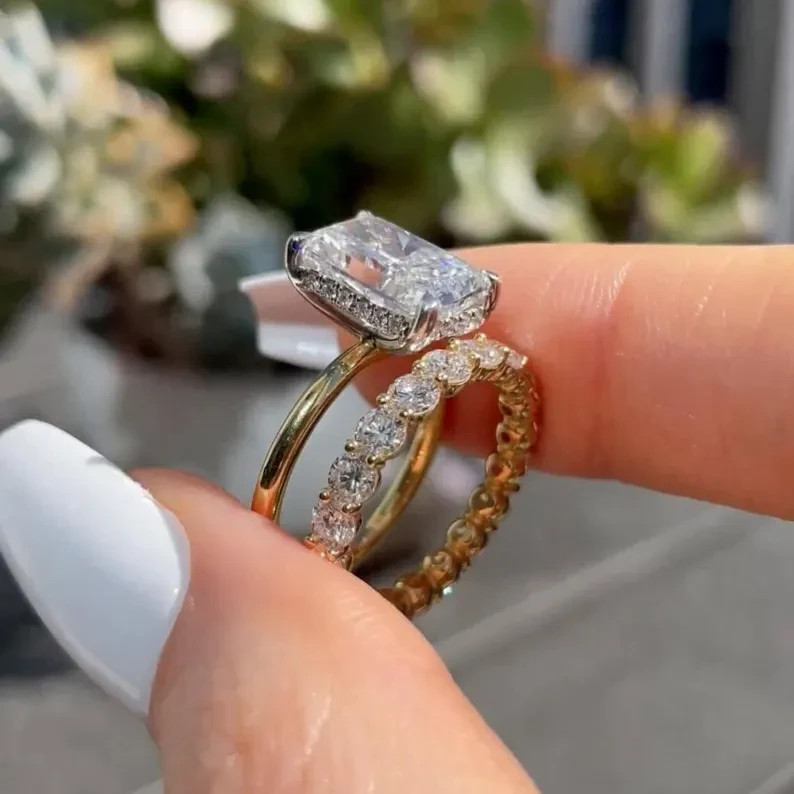 4.10Ct Radiant-Cut Lab Grown Diamond Solitaire Bridal Set Ring 14K Yellow Gold