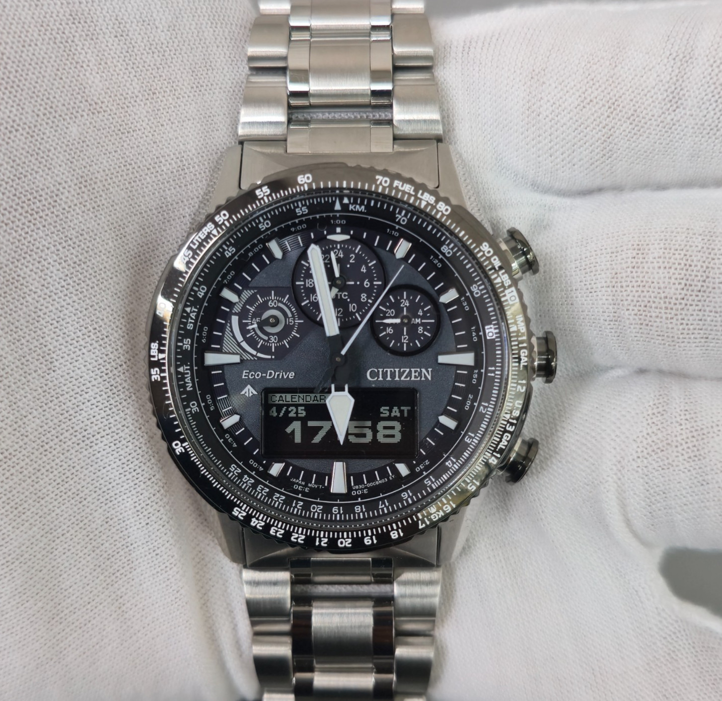 Citizen Promaster Skyhawk U830 JV2006‑55H Eco‑Drive Chronograph Grey Dial 43 mm