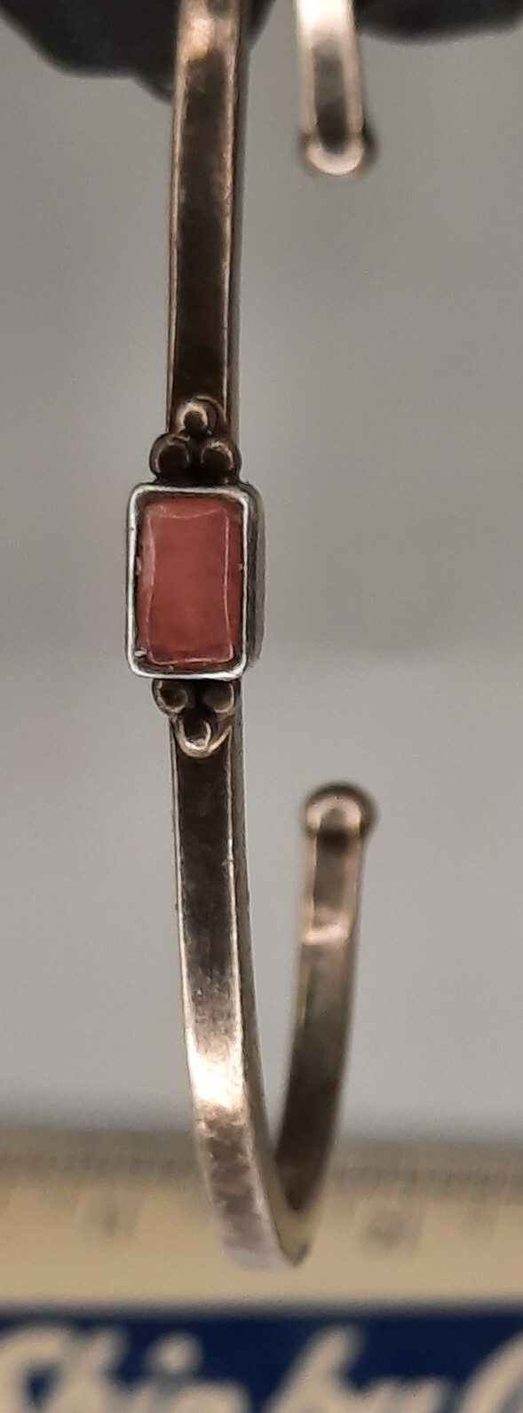 925 Sterling Silver Coral Roger Skeet Signed Jewelry Stamped Cuff Bracelet 9.4g
