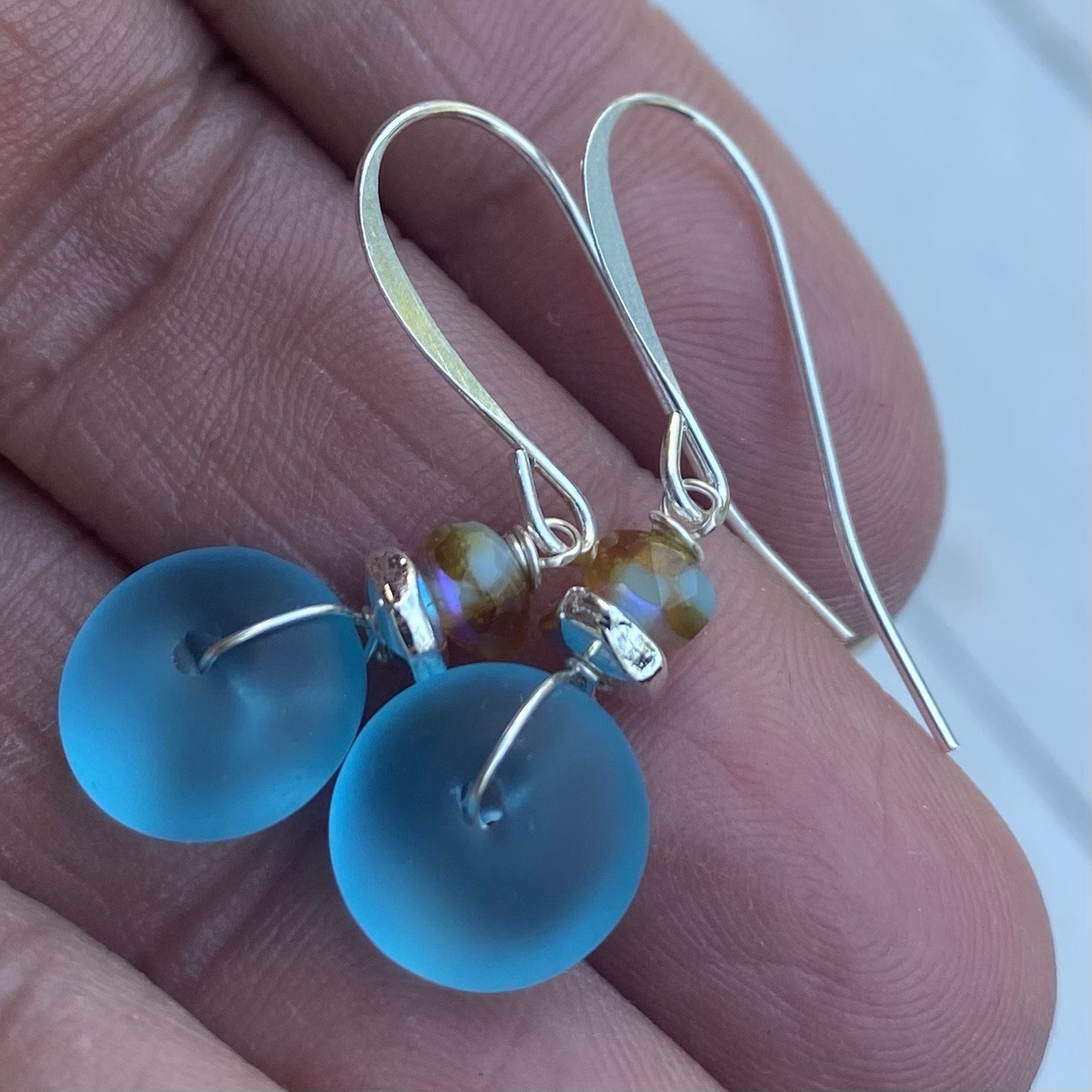 Min Favorit Pacific Blue Sea Glass , Czech Glass & Silver Pl Artisan Earrings