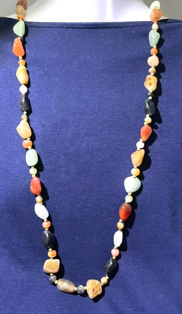 VTG Multi Color Stone Agate Carnelian Aventurine Nuggets Long Necklace 37in 96g