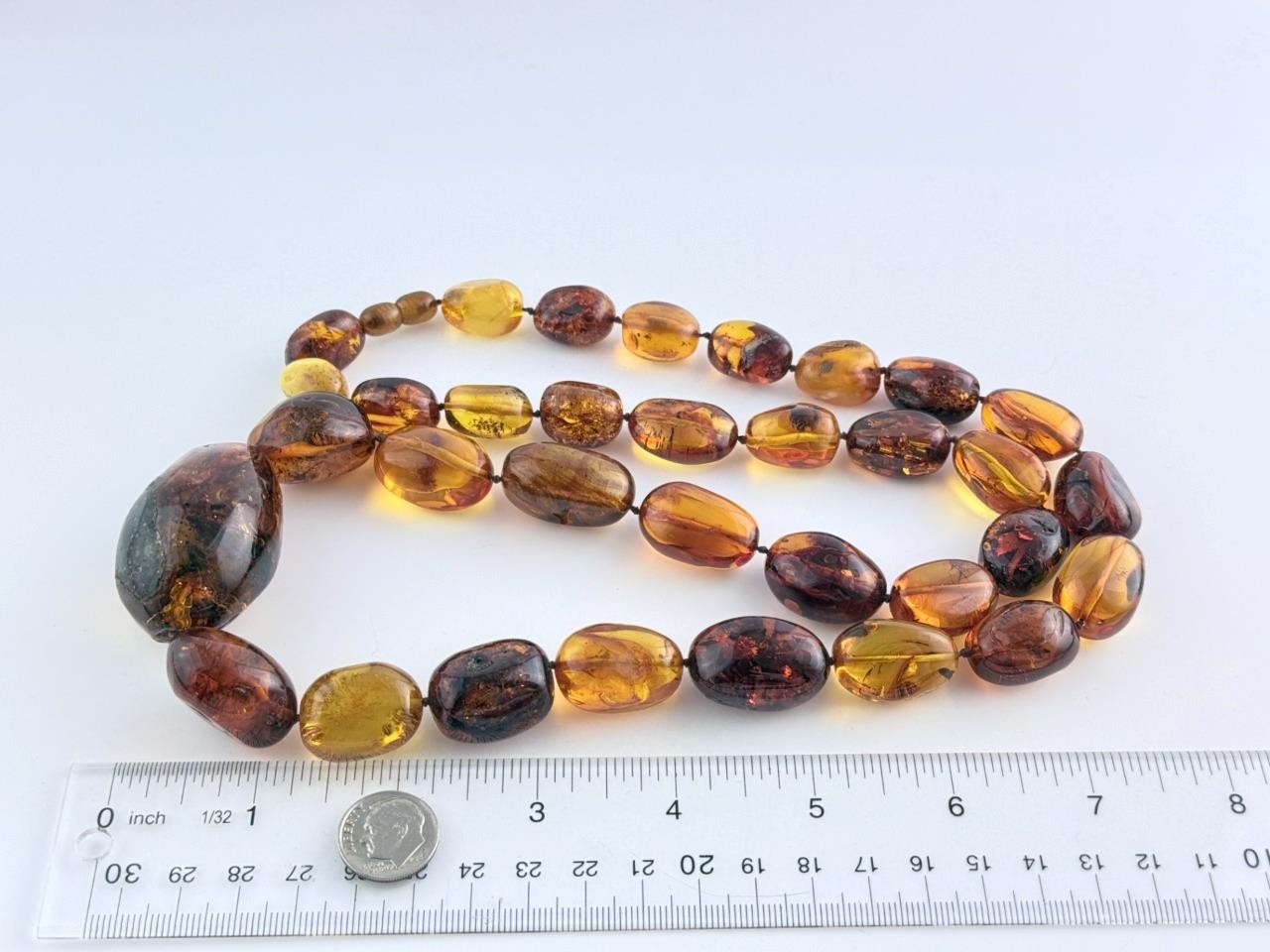 Vintage Freeform Shape Multi Mixed Amber Beaded Necklace 30 Inches Length 114g