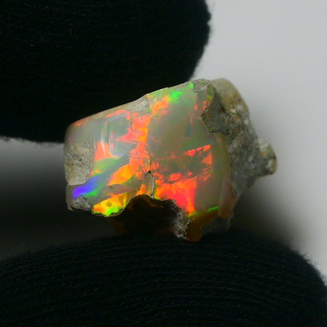 Natural Ethiopian White Opal Rough 21.25 Ct – Ideal for Jewelry, Welo Fire Opal