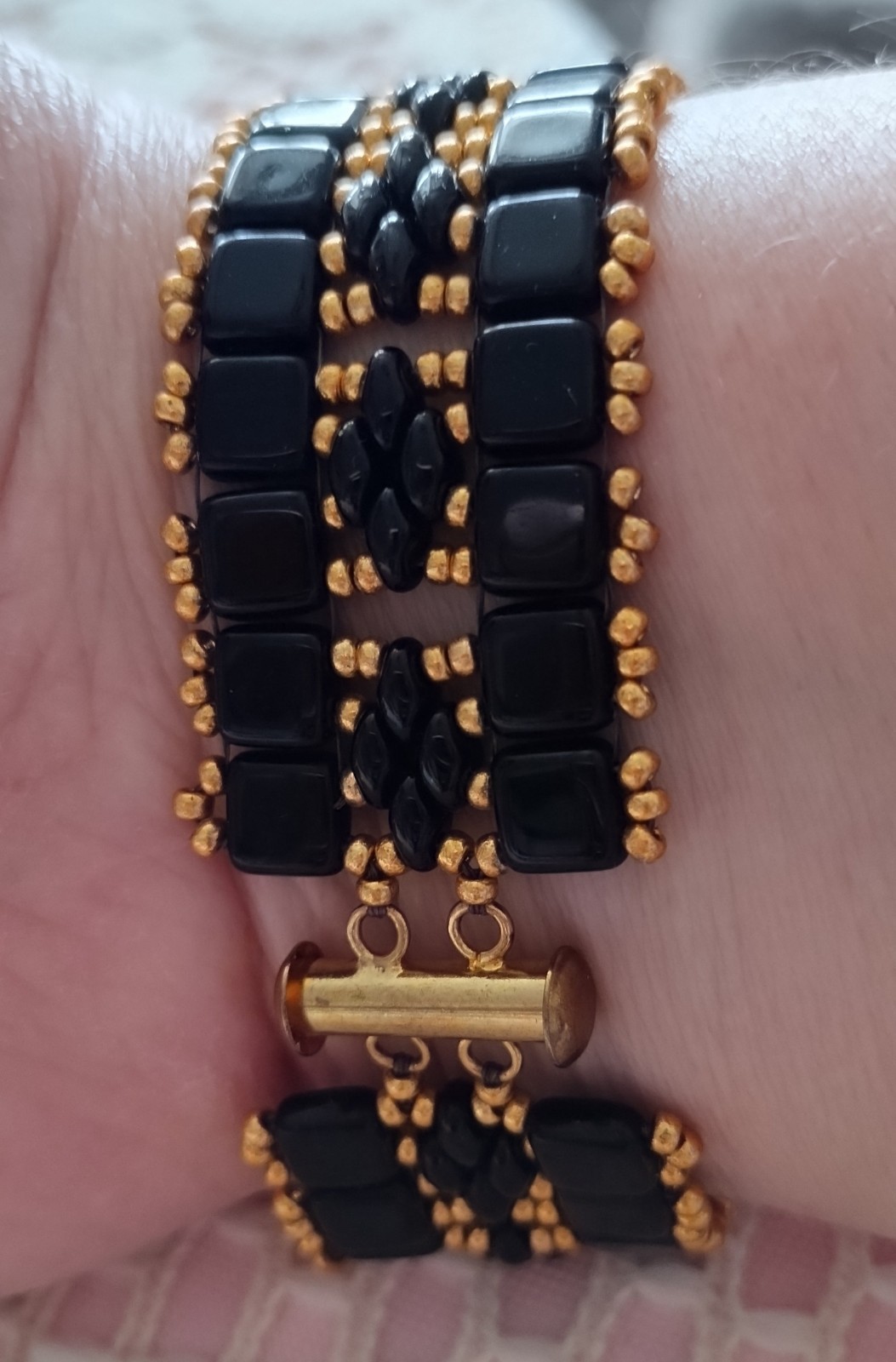 Black and Gold Colored Beaded Bracelet for Women Fashion Jewelry 7.2 In Long