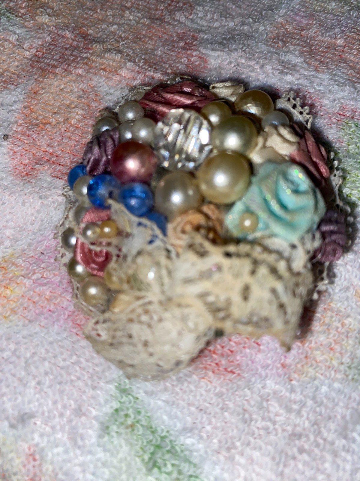 Handmade Vintage bead fabric rose Cluster Lace pearl Brooch OLD