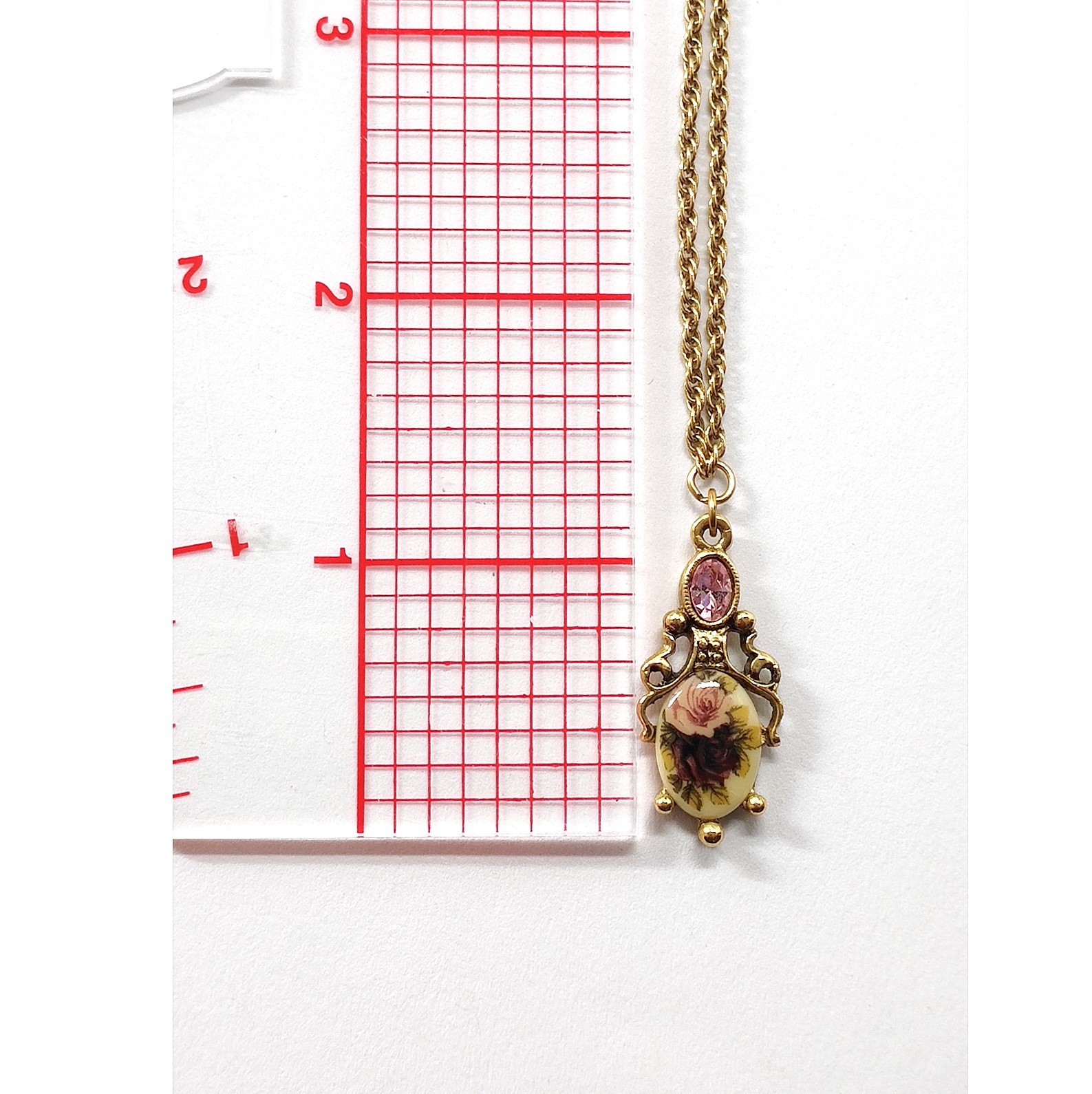 Vintage 1928 Brand Victorian Revival Pendant Necklace 90s Floral Rose Pink 19″