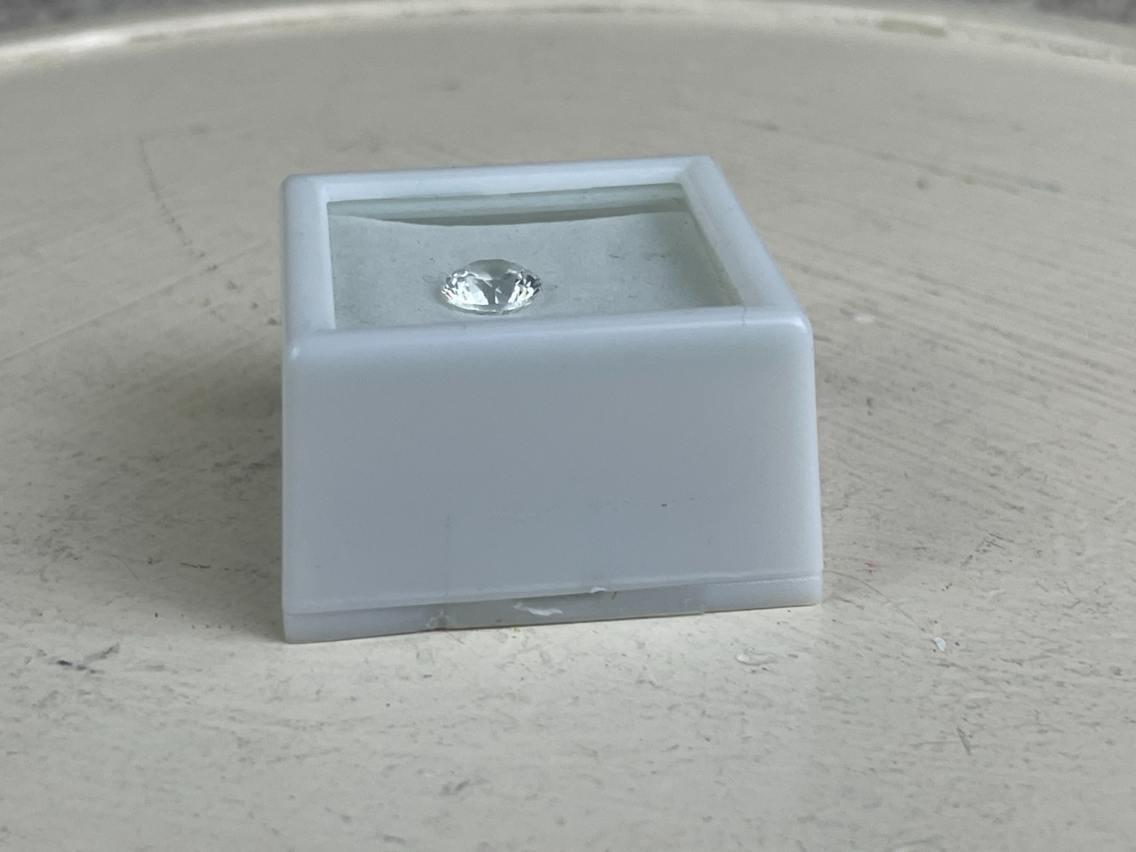 2.50 Carats Minimum 8MM Round Diamond Cut White YAG Faceted Loose Gemstone