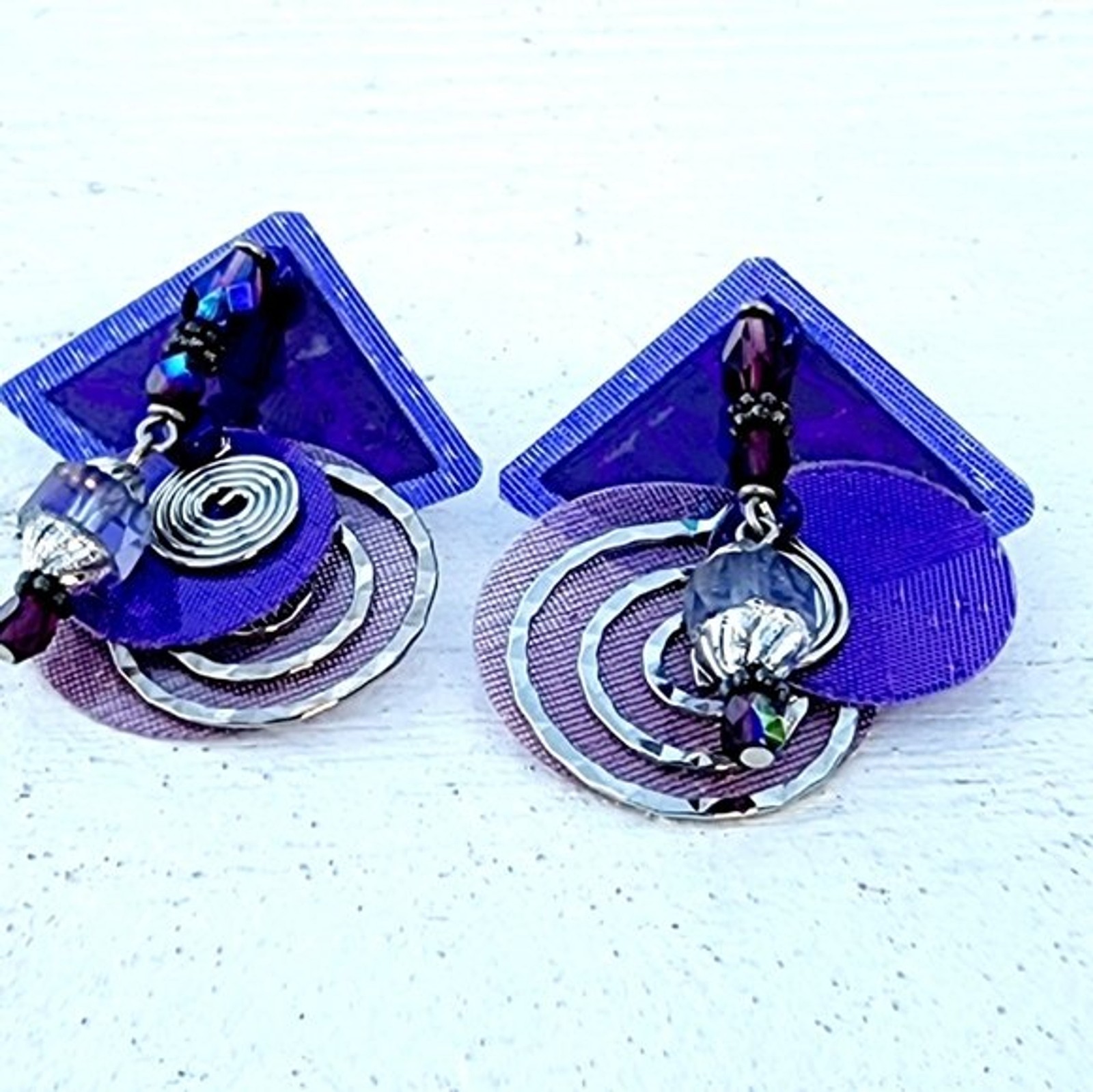 Shades of purple Memphis geometric triangle mesh circles Egyptian revival earrin