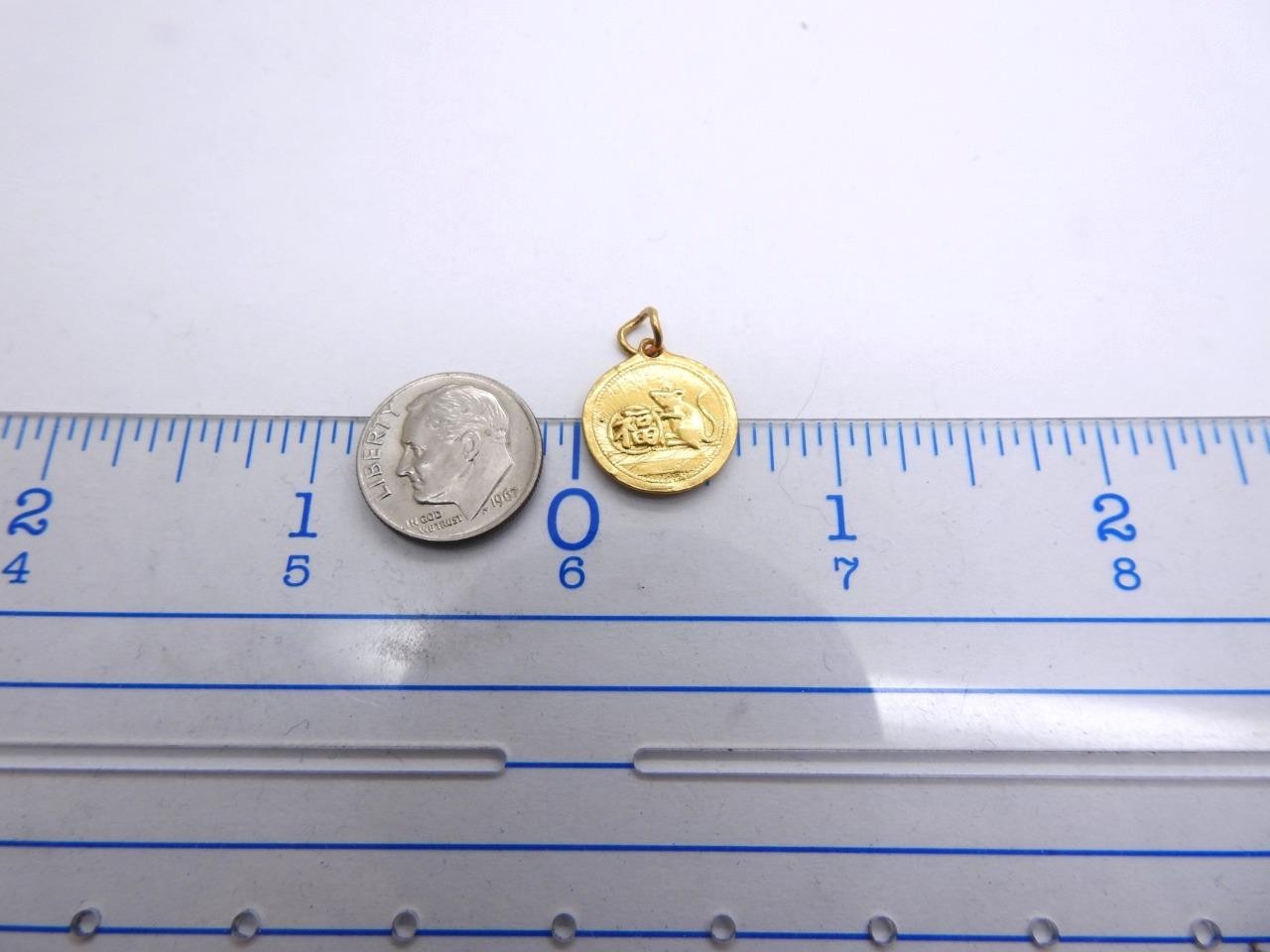 22K Yellow Gold Baht Fancy Year Of The Rat Round Disc Pendant 2.4 Gram 5/8″ inch