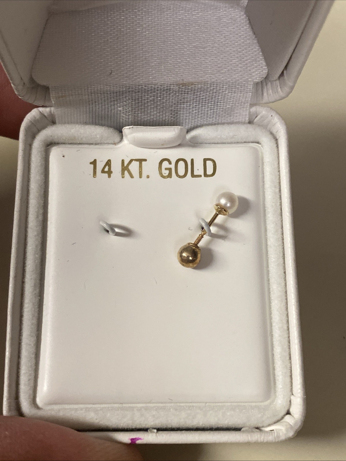 Screw on Earring 14k Yellow Gold Reversible Ball & Pearl Single .2g