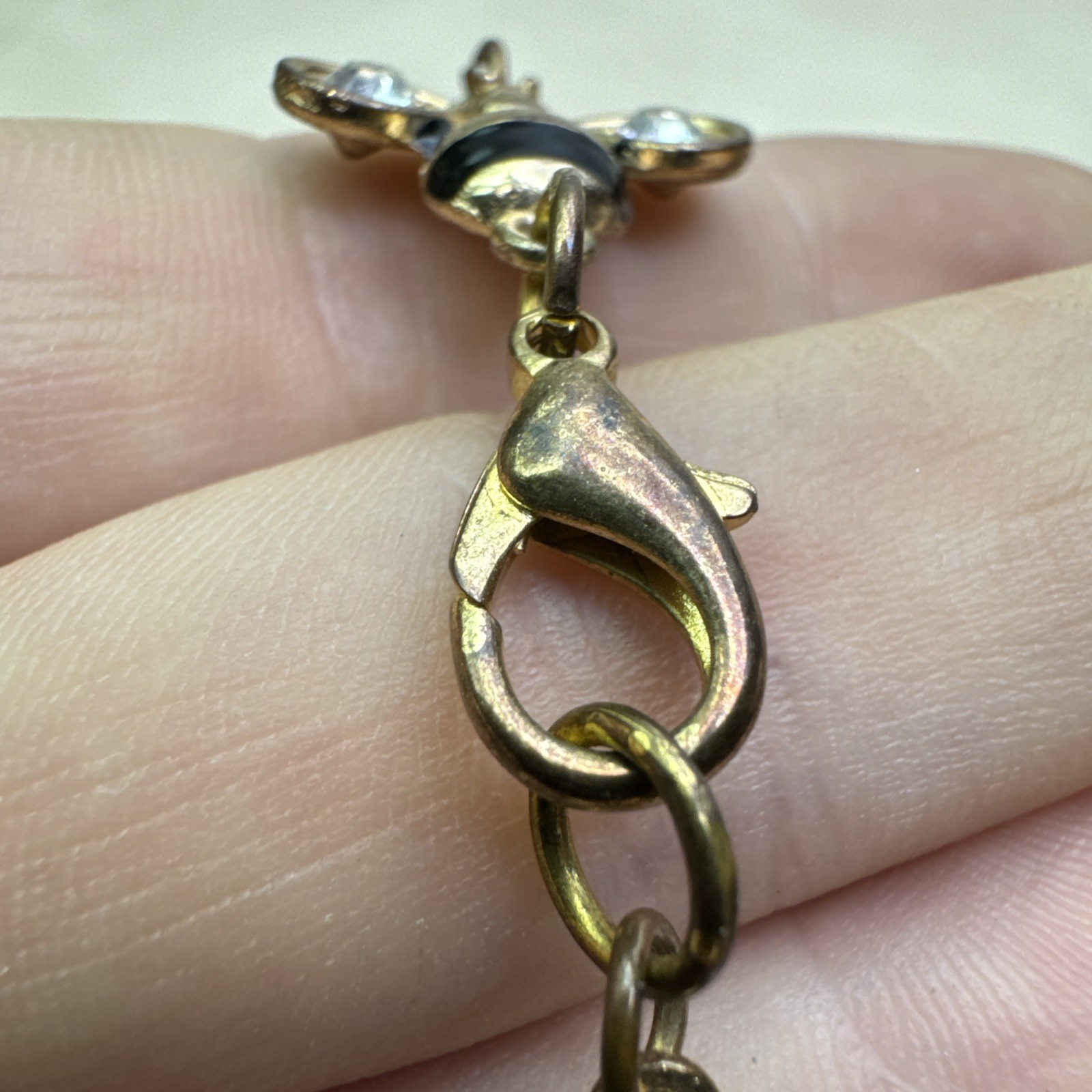 Bees Chain Bracelet Gold Tone Rhinestone Wings Black Enamel Lobster Clasp 7.5″