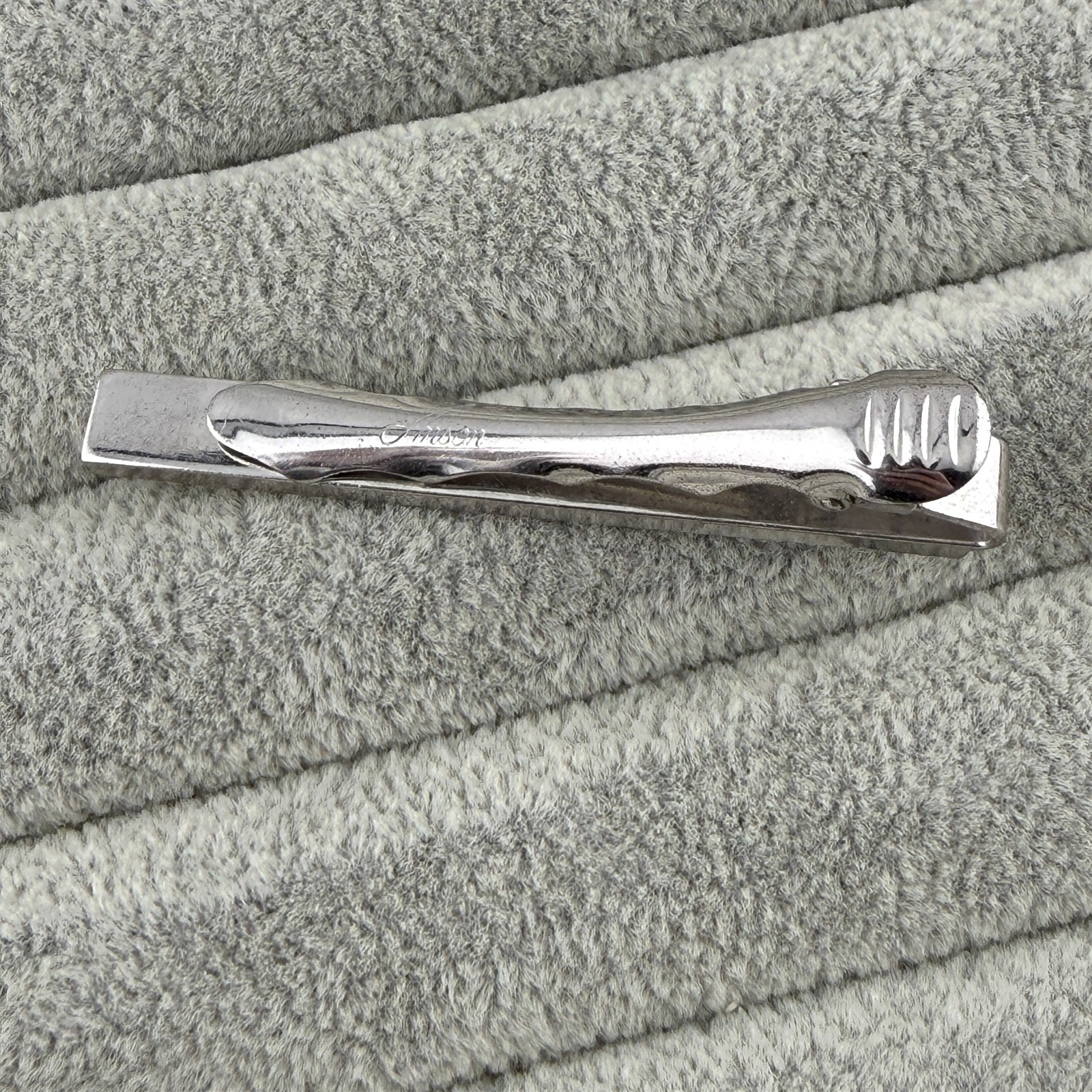 Vintage 1960s Anson Engraved Scroll Work Silver Tone 2.25″ Tie Bar Clip #65026