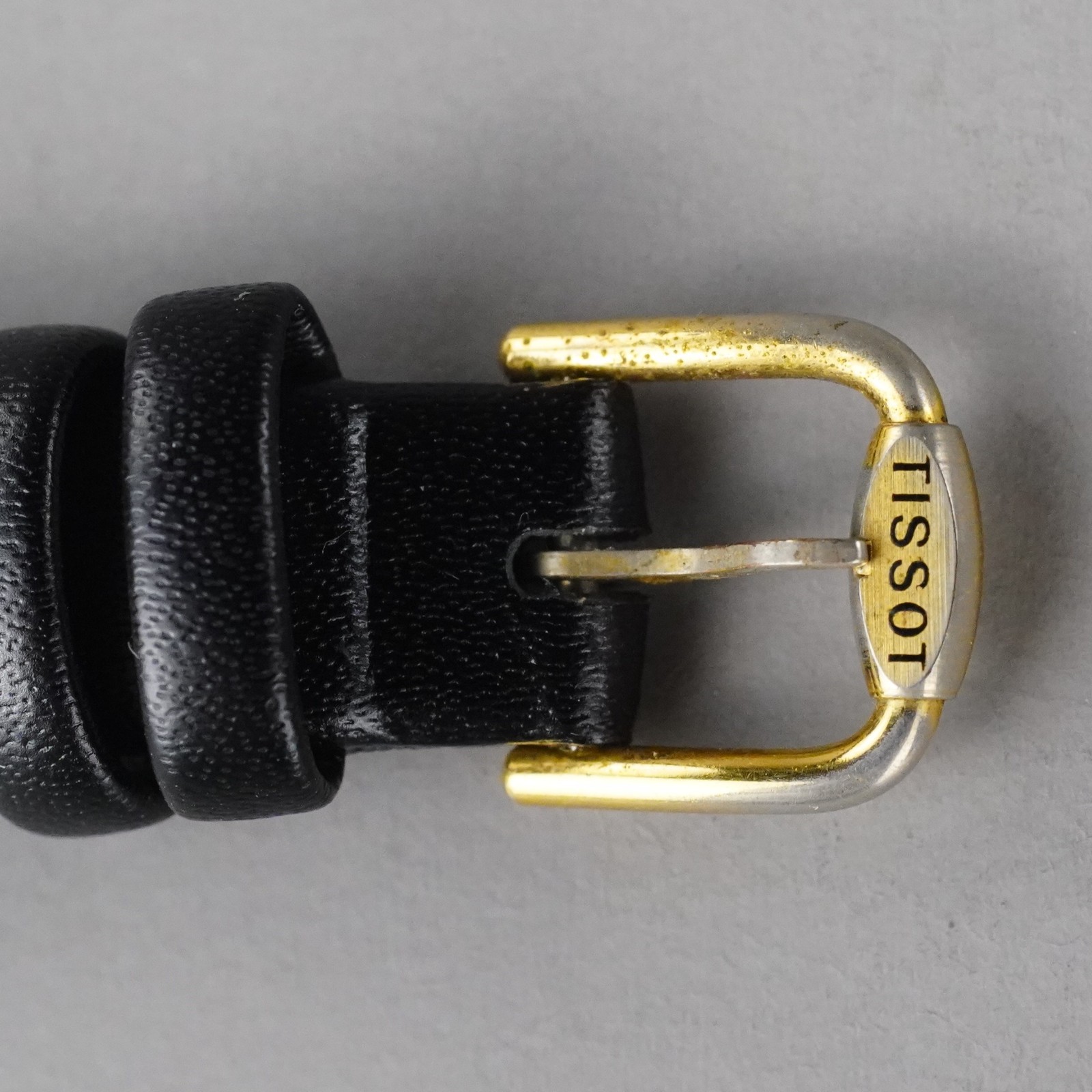 Tissot A220 QUARTZ Women’s Watch Gold 24mm Vintage New Batter New Leather Band