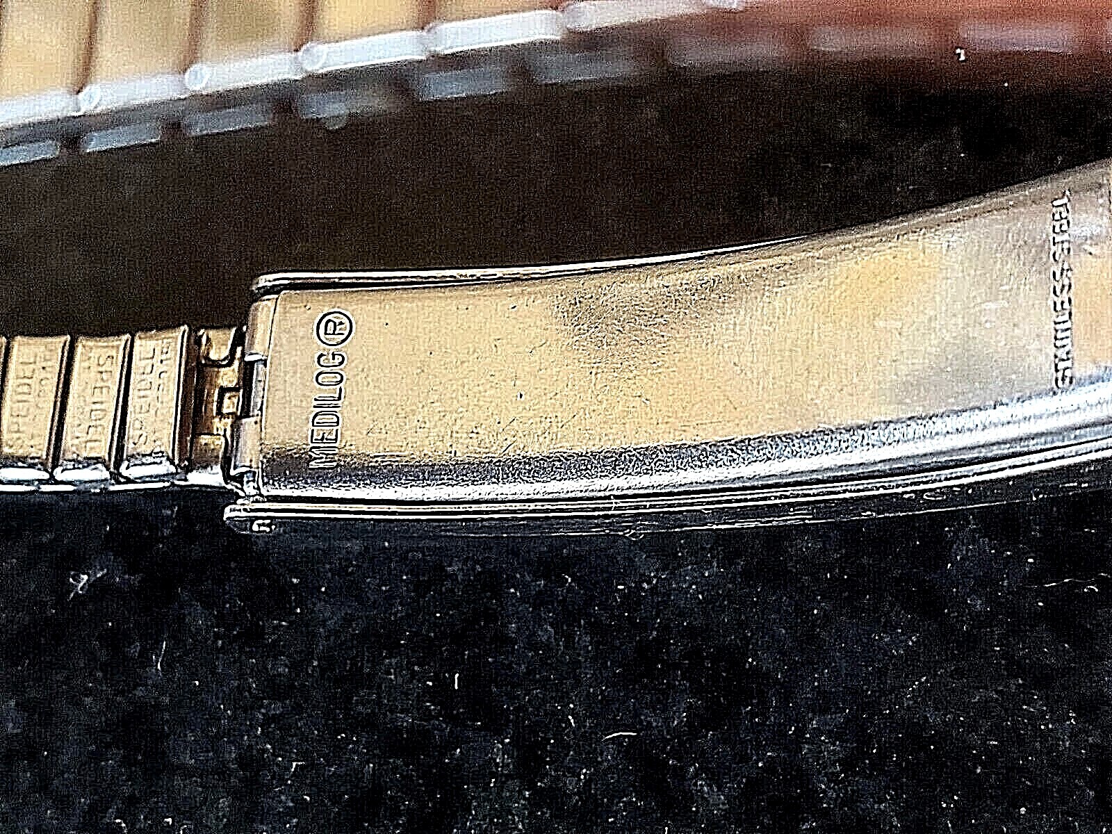 Medilog Speidel Medical ID Alert Vintage Stretch Bracelet – Approx. 6 inches