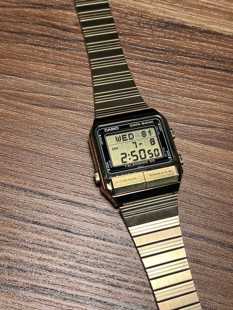 CASIO DATA BANK DB-500G Vintage Digital Watch 1984 Gold Limited