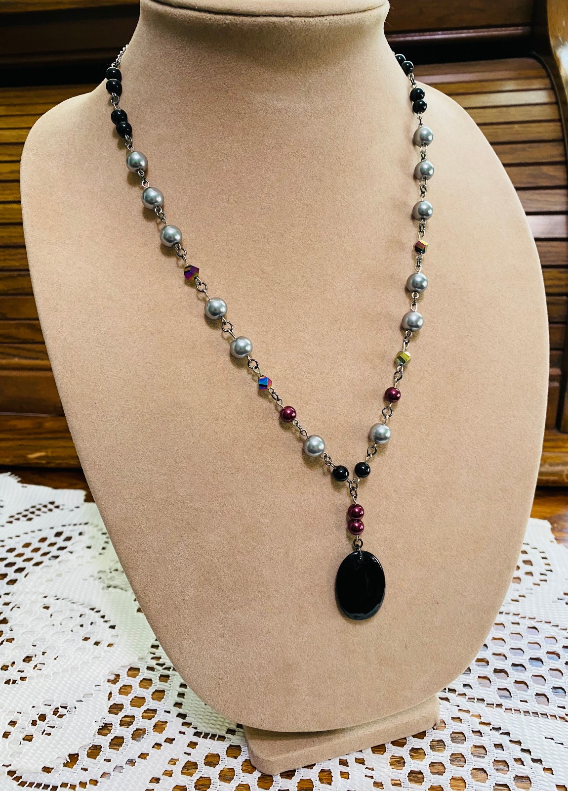 Handmade bead-link necklace gray burgundy black oval stone pendant