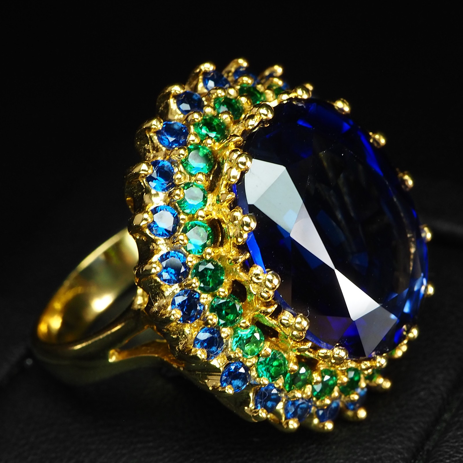 TIMELESS HALO RINGS – ROYAL BLUE TANZANITE OVAL 26.55CT 925 STERLING SILVER GIFT