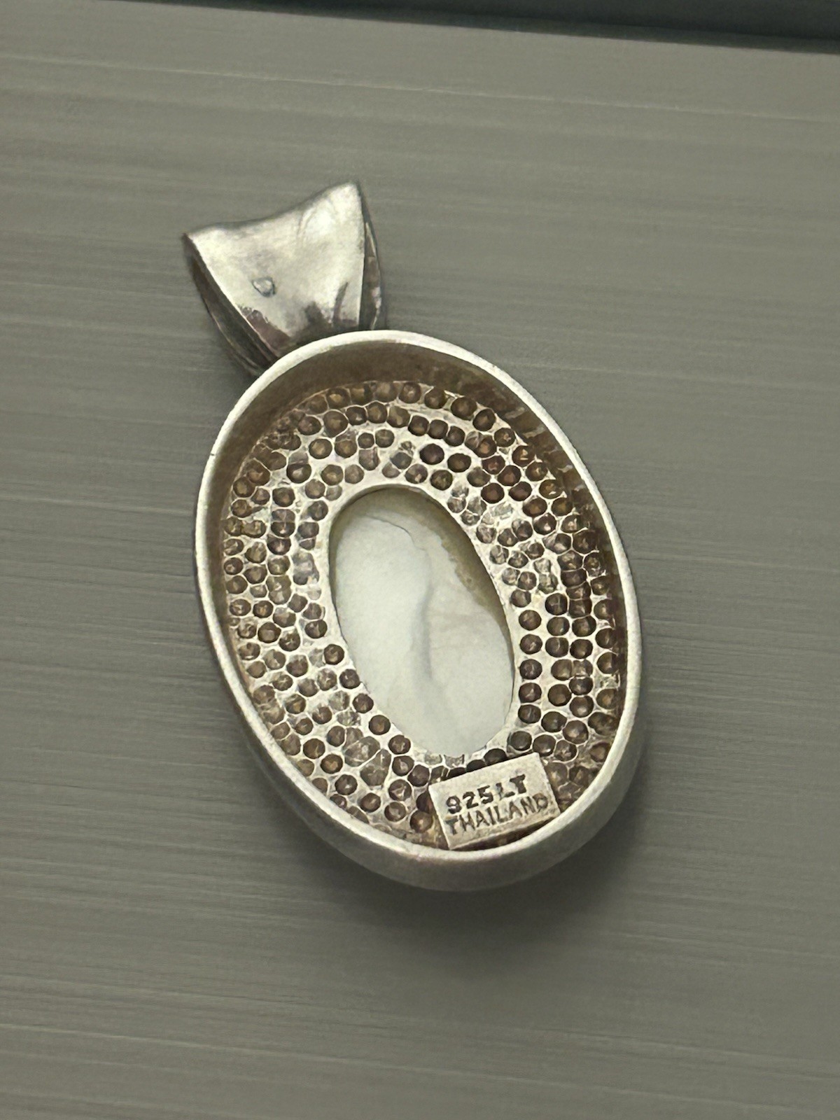 Large Sterling Silver Mother Of Pearl Oval Pendant 8.8 Grams