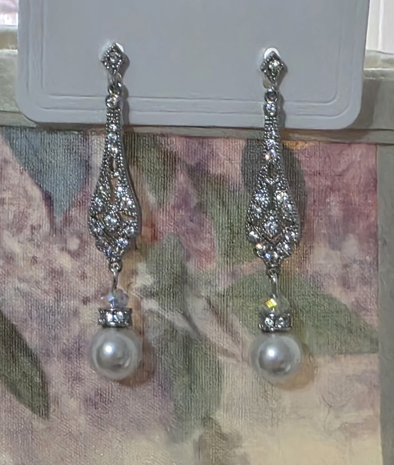 Sparkle In Zirconia Earrings Great Design Feminine 1.75″ Long Casual/Formal New