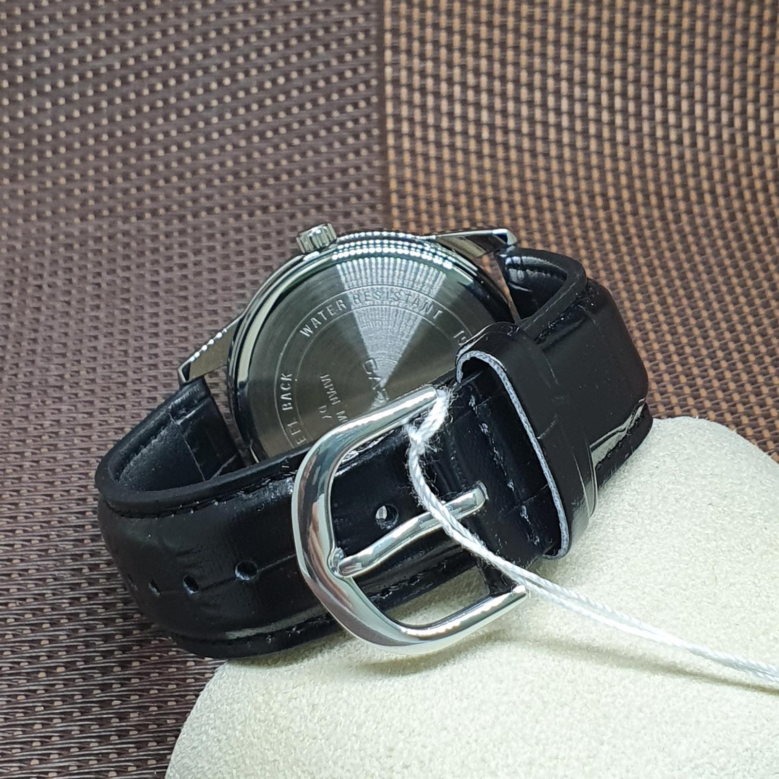 Casio MTP-V001L-1B Men’s Black Dial Black Leather Strap Analog Quartz Watch