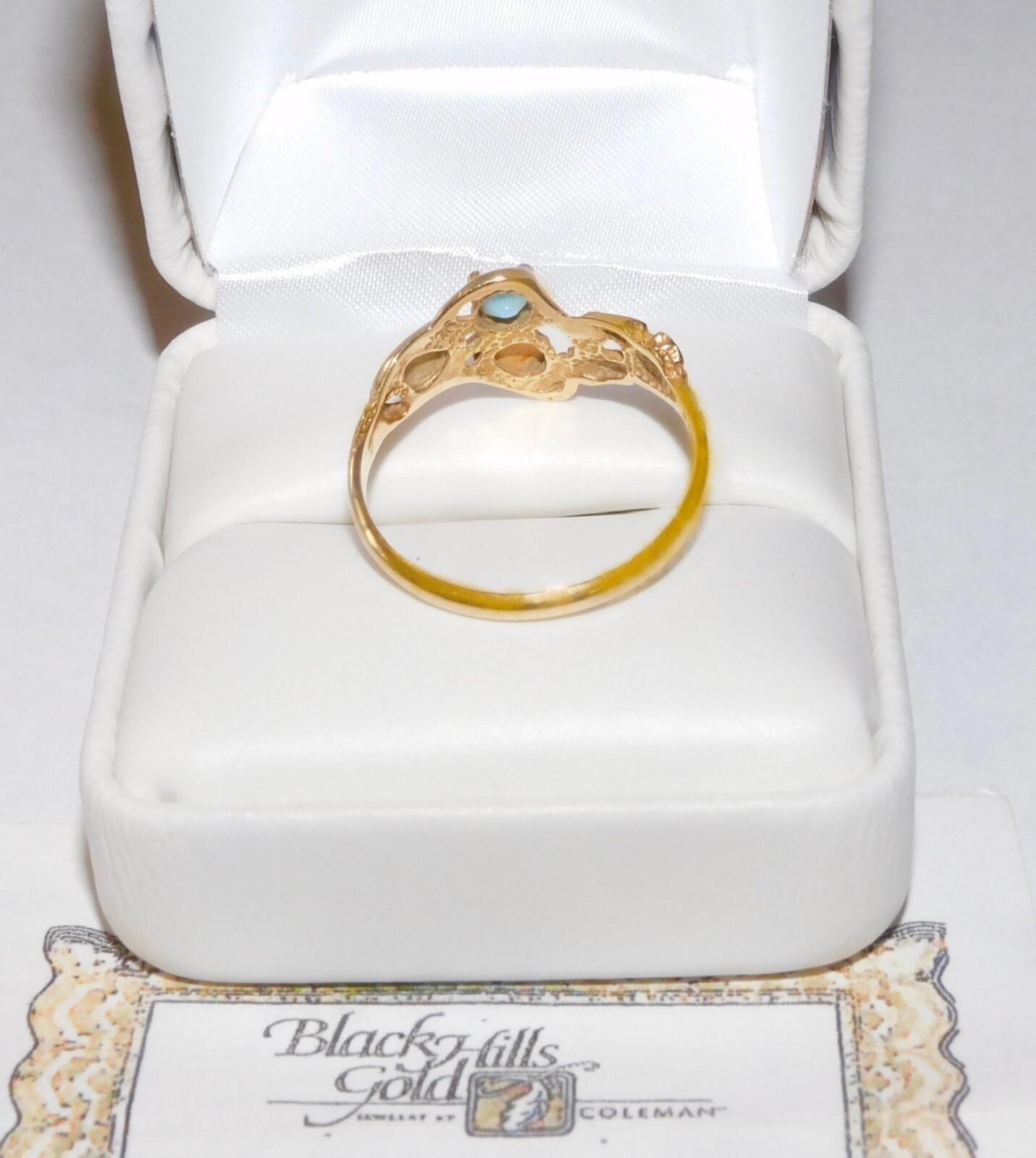 Black Hills Gold 10k Blue Topaz Nugget Leaves Ring Size 10