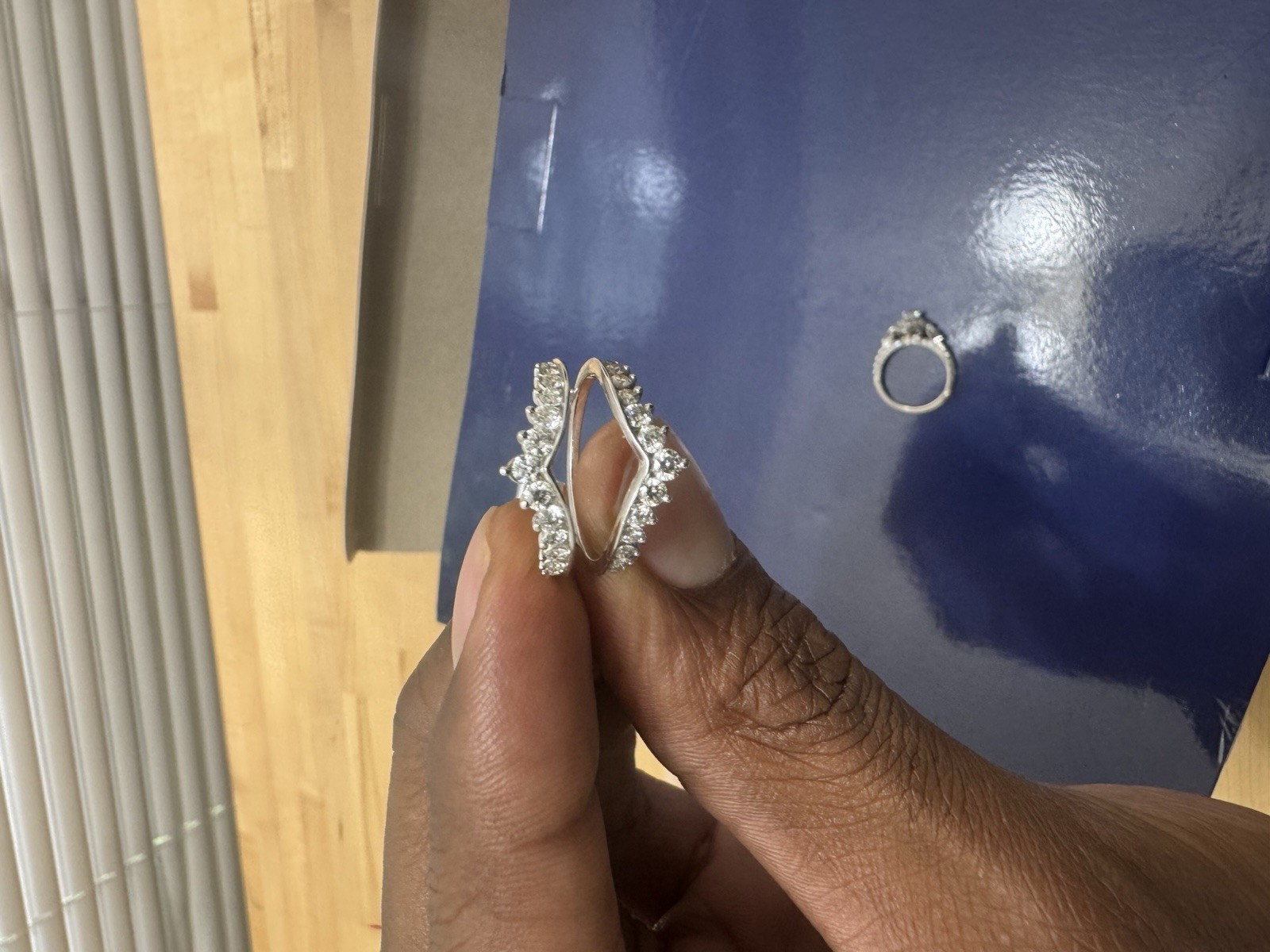 Monique Lhuillier Bliss 18K Gold Pear Diamond Set 1.14ctw Sz 7