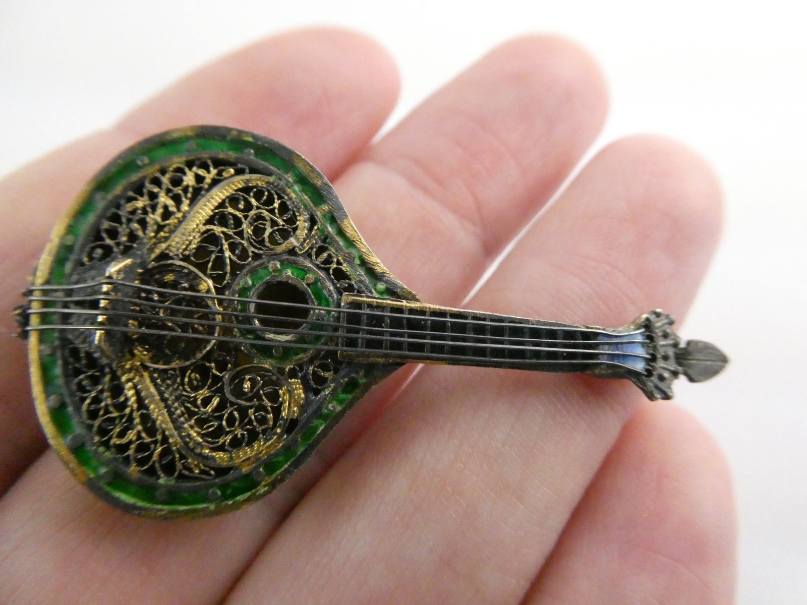 Vintage Sterling Silver Enamel Filigree Guitar Brooch Rosas de Portugal 6g 2 In