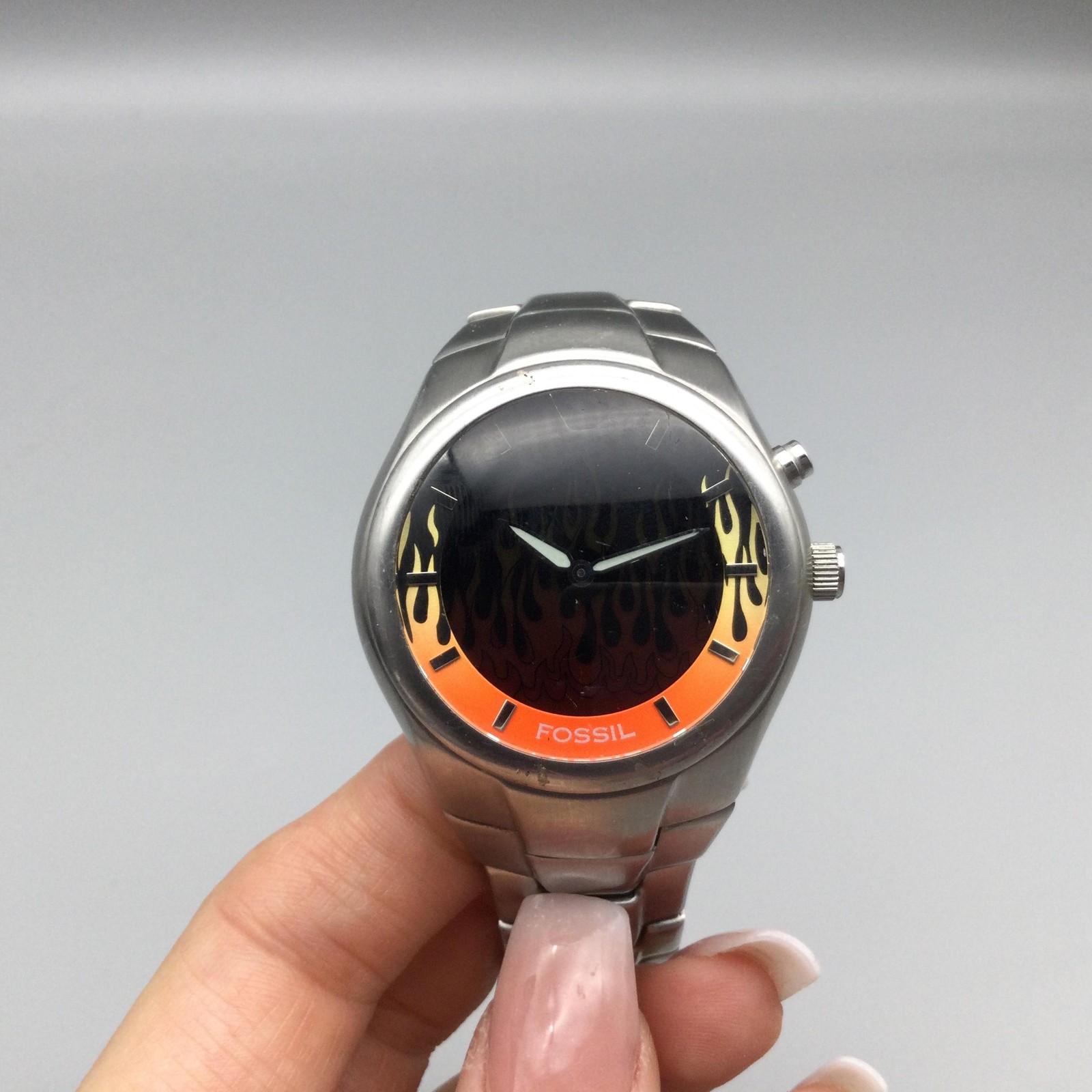 Fossil Big Tic Mens Watch 39mm Red Flame Animation JR-8115 New Battery 7″