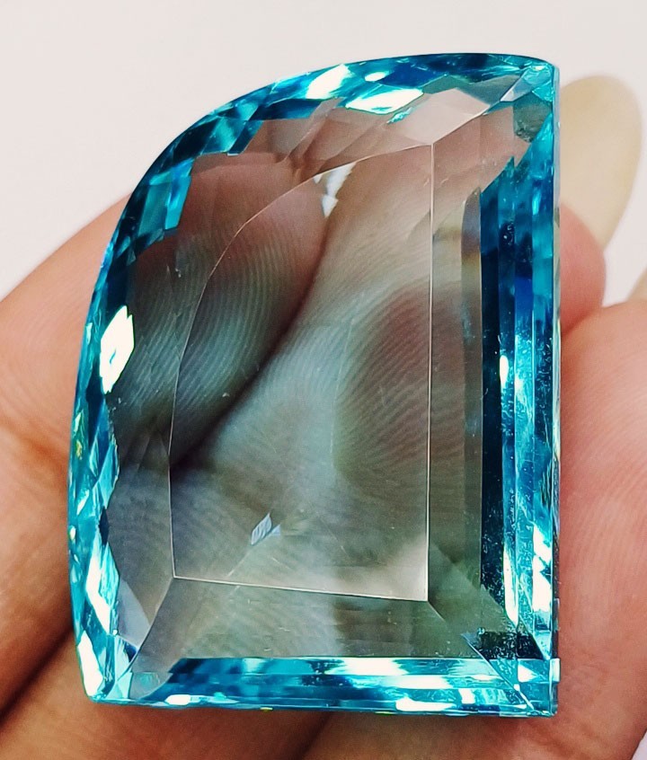 Certified Aquamarine 99.20 Ct Fancy Shape Loose Gemstones