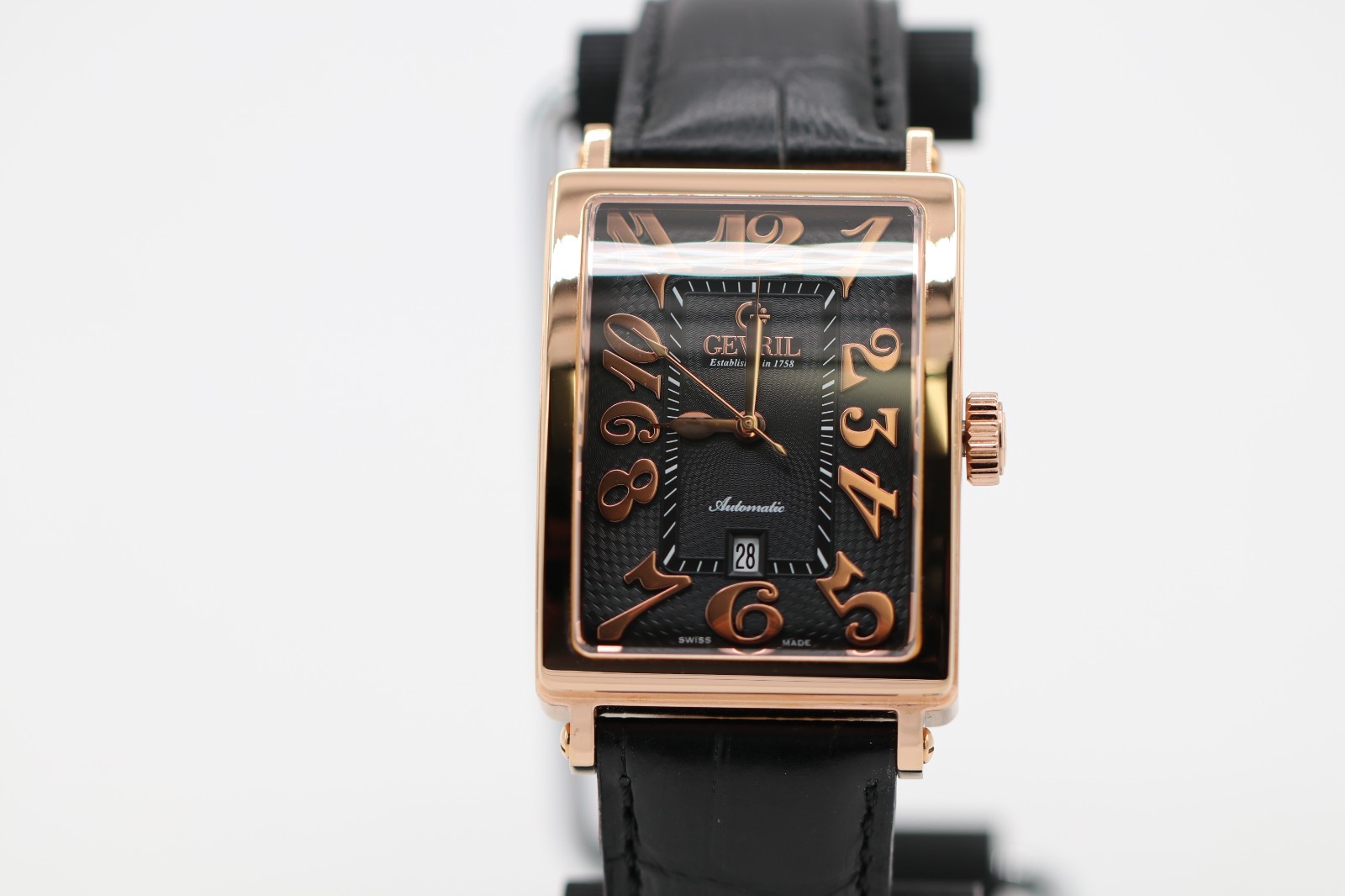 Gevril 15201-2 Men’s Avenue of Americas Swiss Automatic Sellita SW200-1 Watch