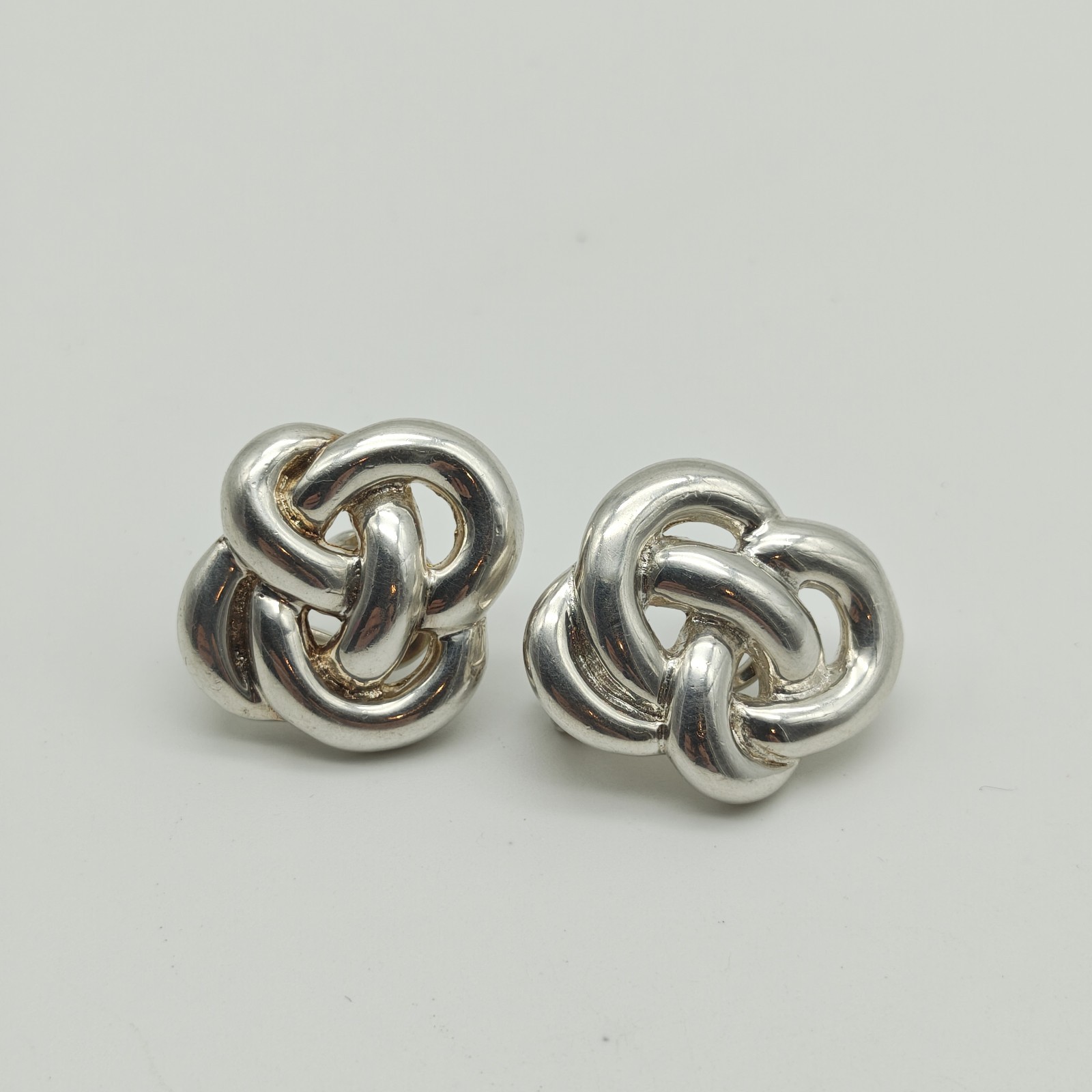 Angela Cumming AC Studio Sterling Silver 925 14K Gold Posts Knot Earrings