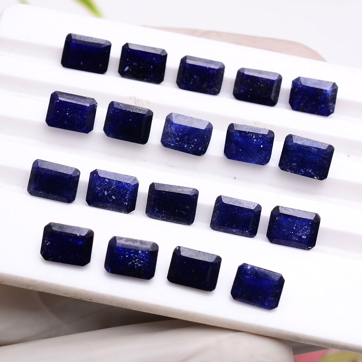 Set Of 19 Pc Natural Blue Sapphire 7.60mm-8.02mm Cushion Cut Loose Gemstones Lot