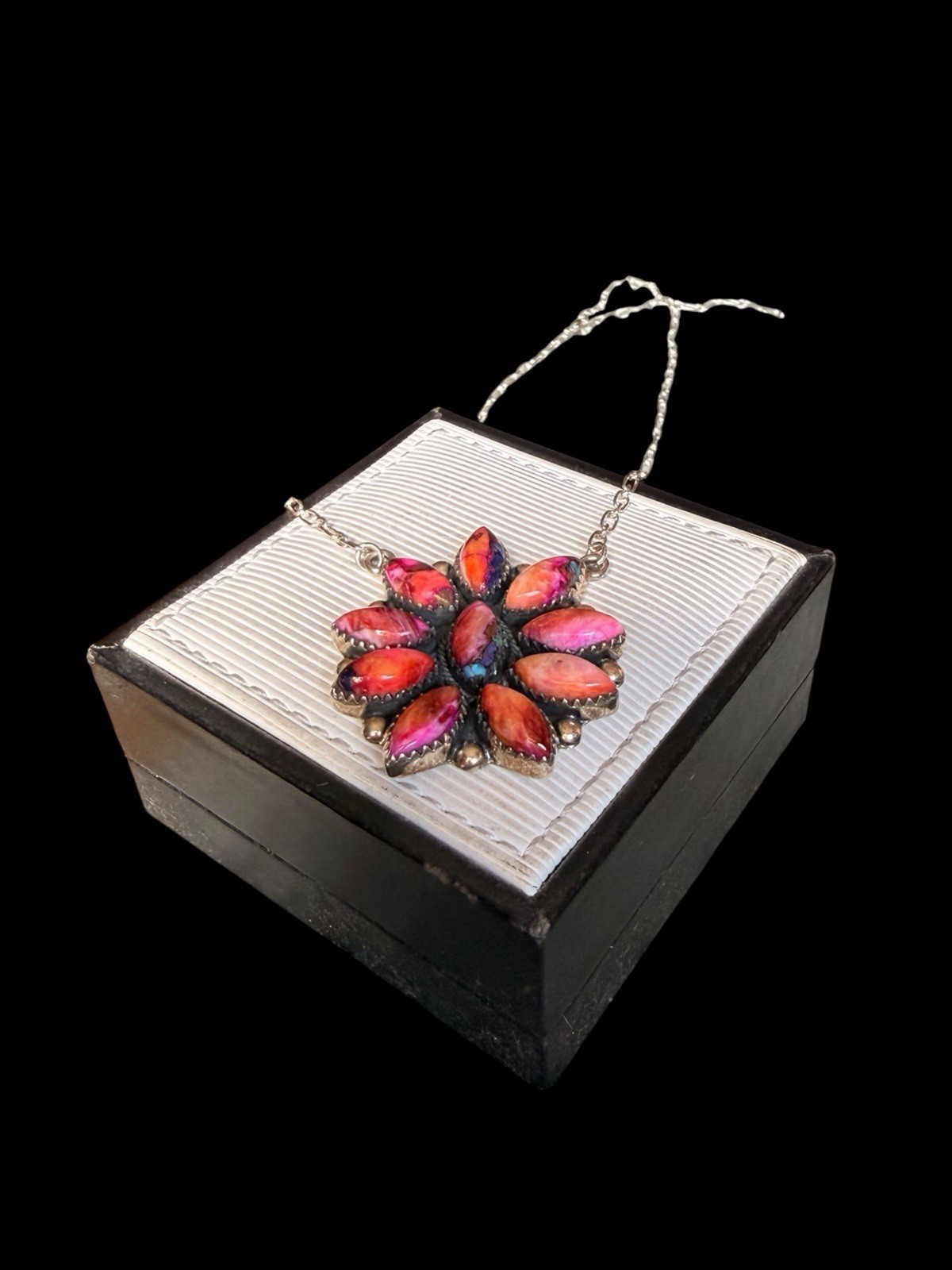 BEAUTIFUL SOUTHWEST STERLING SILVER DAHLIA ROSE TURQUOISE STONE FLOWER NECKLACE