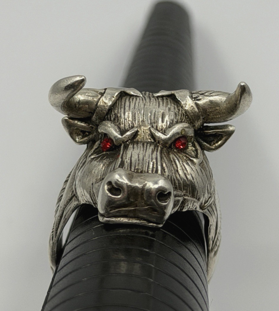 925 Bull Head Ring w/ Red Glass Eyes HEAVY Size 11.25 31 grams