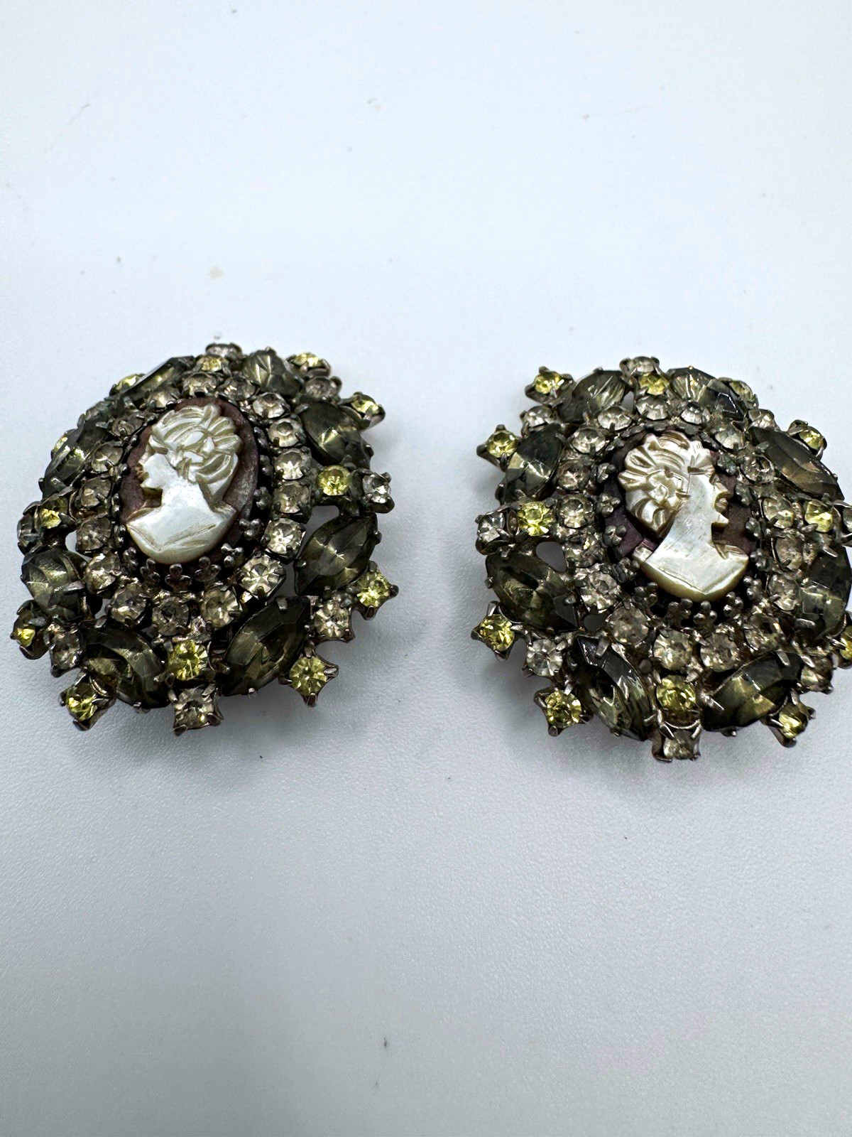 Vintage Hobe Signed Hand-Carved Shell Cameo Clip-On Earrings