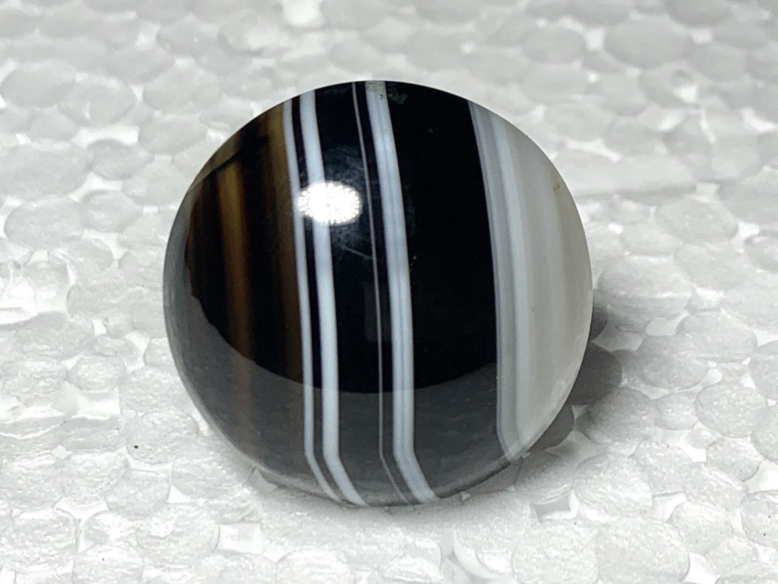 Antique Victorian Brown Black White Banded Agate Round Brooch 1 Inch