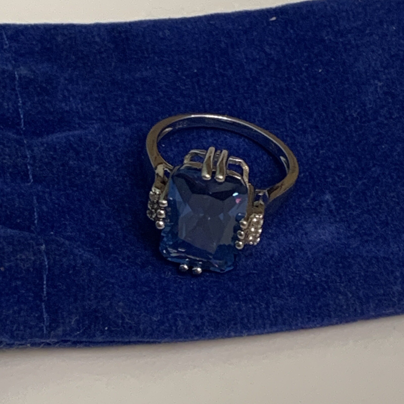 925 Sterling DK Created Blue Spinel And Accent Stones Ring Size 7