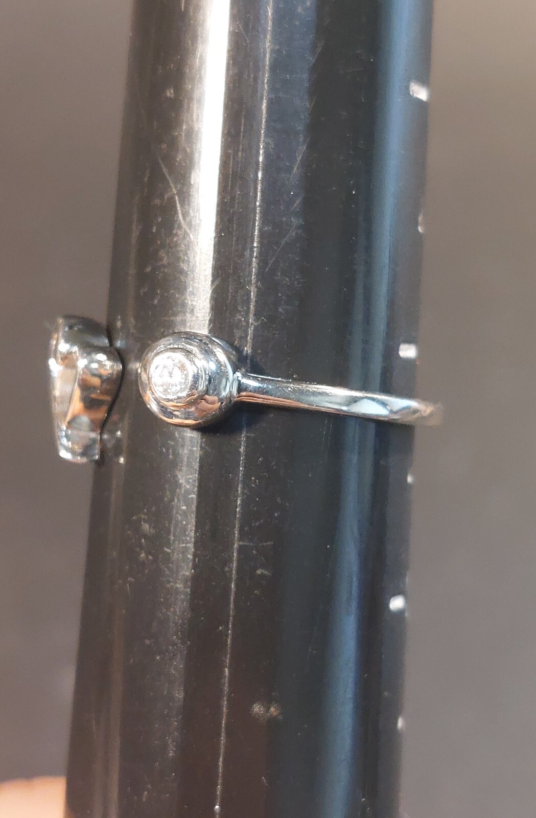 Diamond – tested W/ Presidium gem tester .925 sterling Silver XO heart Sz 9