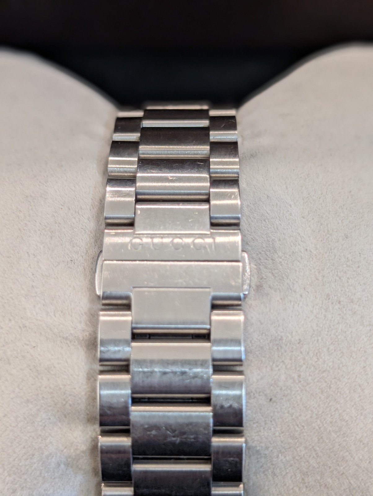 Gucci Dive Black Men’s Watch – YA136206