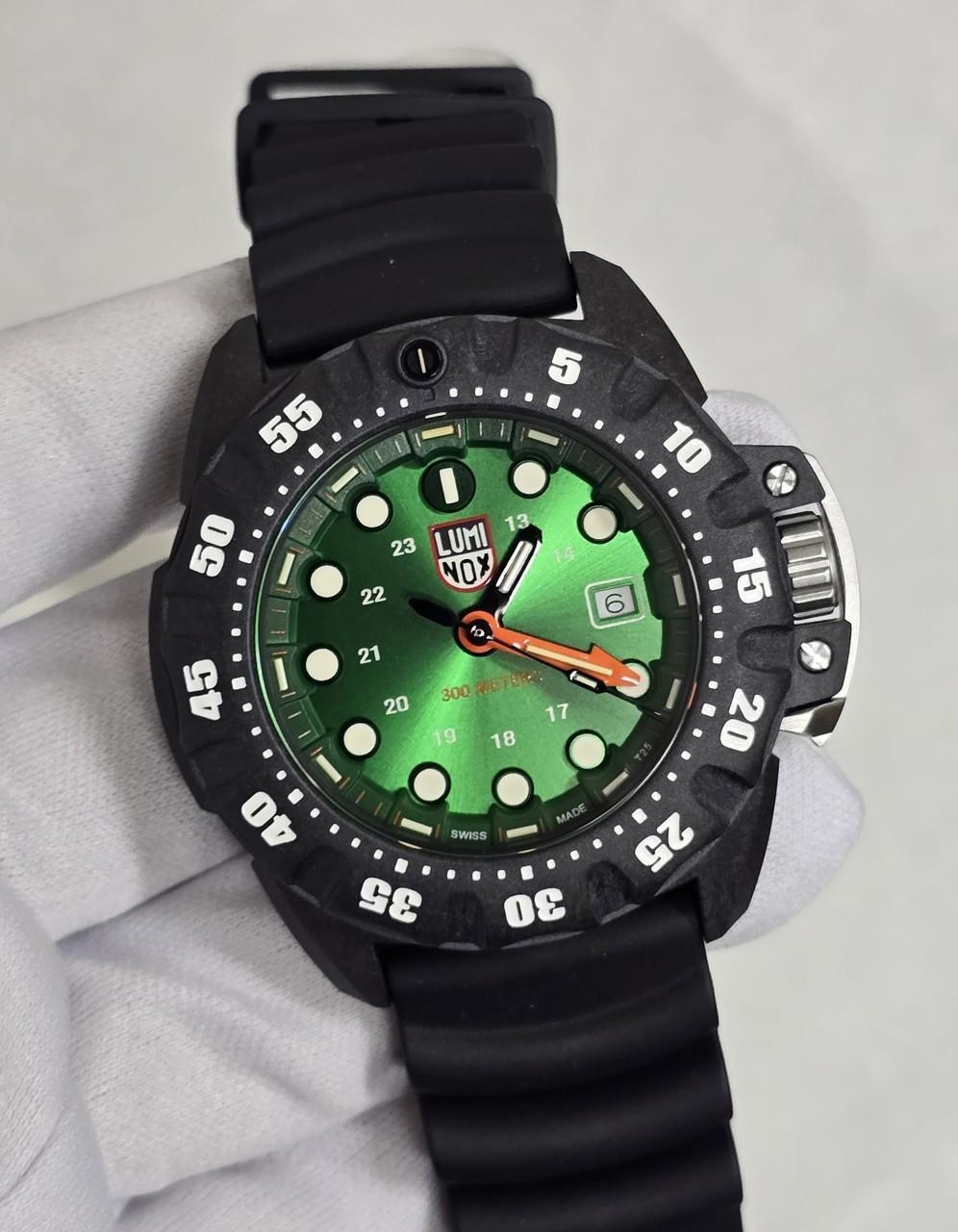 Luminox Scott Cassell Deep Dive 45mm Green Dial Rubber Men’s Watch XS.1567