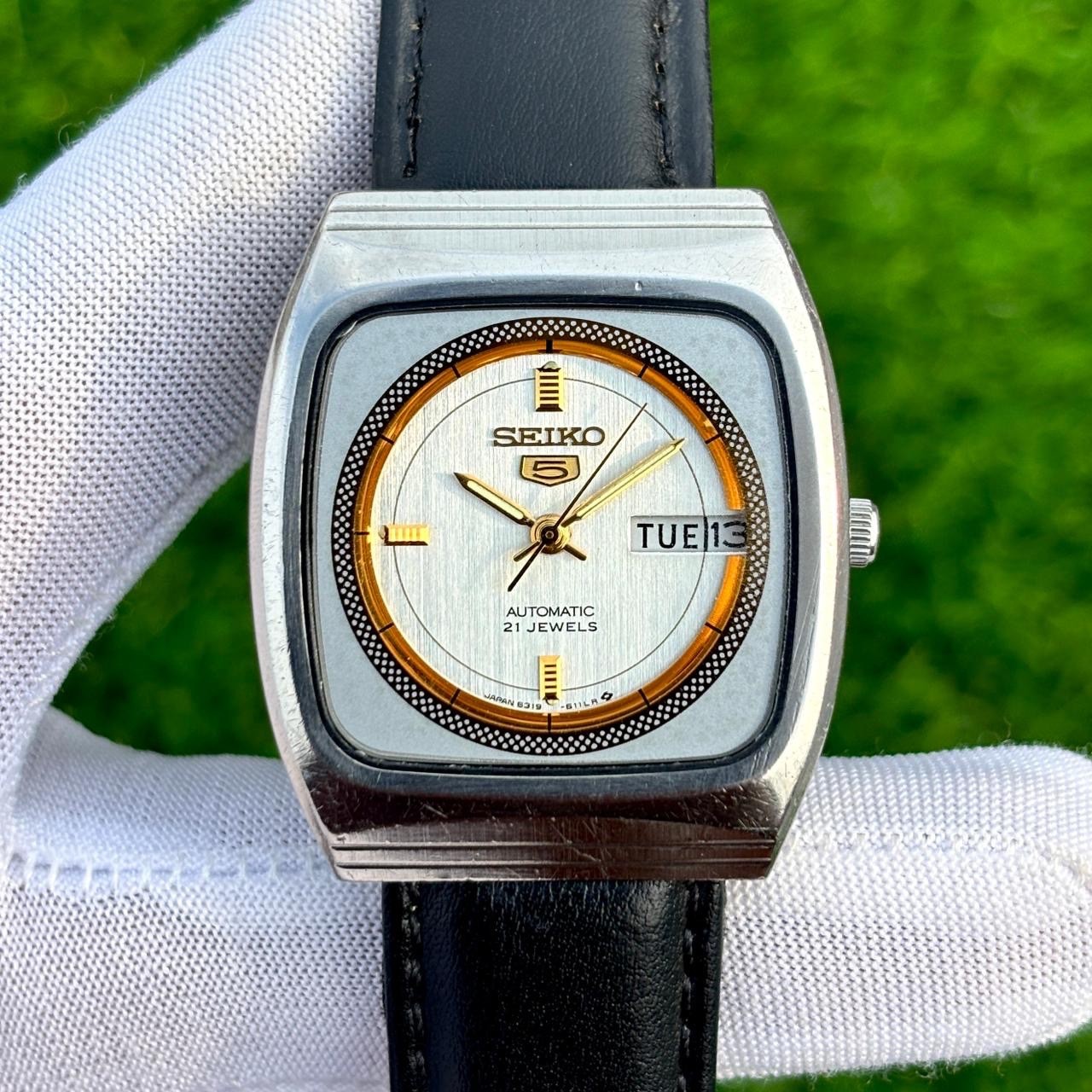 Vintage Seiko 5 Dress Formal Automatic Japan Made Men’s Watch 6319-6080