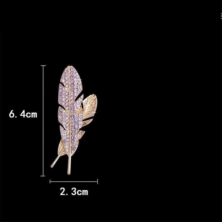 Hollow Feather Brooches for Men Classic Brooch Suit Lapel Pin Jewelry
