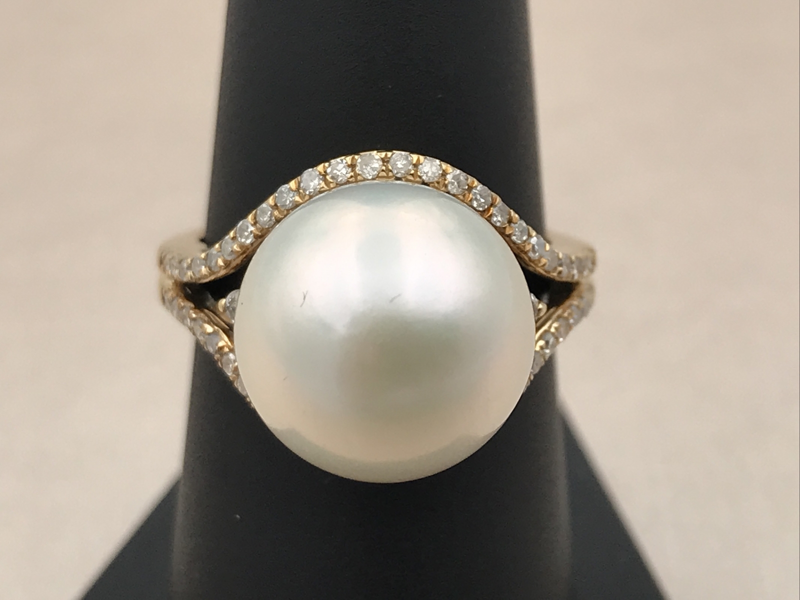 $3,200 13.20MM .47CT NATURAL PEARL & DIAMOND ENGAGEMENT RING 14K YELLOW GOLD