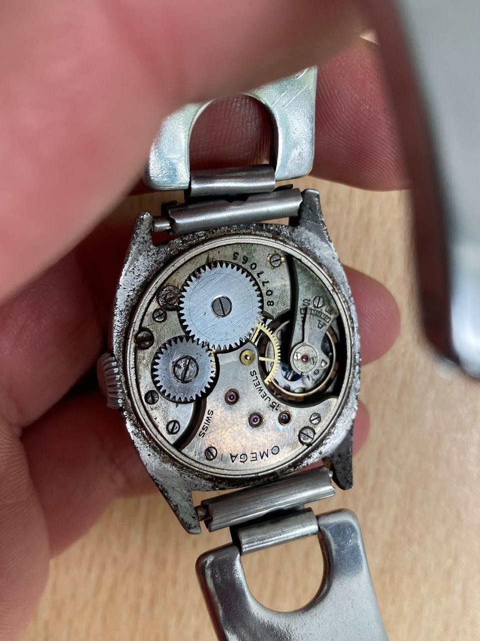 Rare 1930s Men’s Omega 15 Jewels Swiss Made Mechanical Cushion 30mm Watch